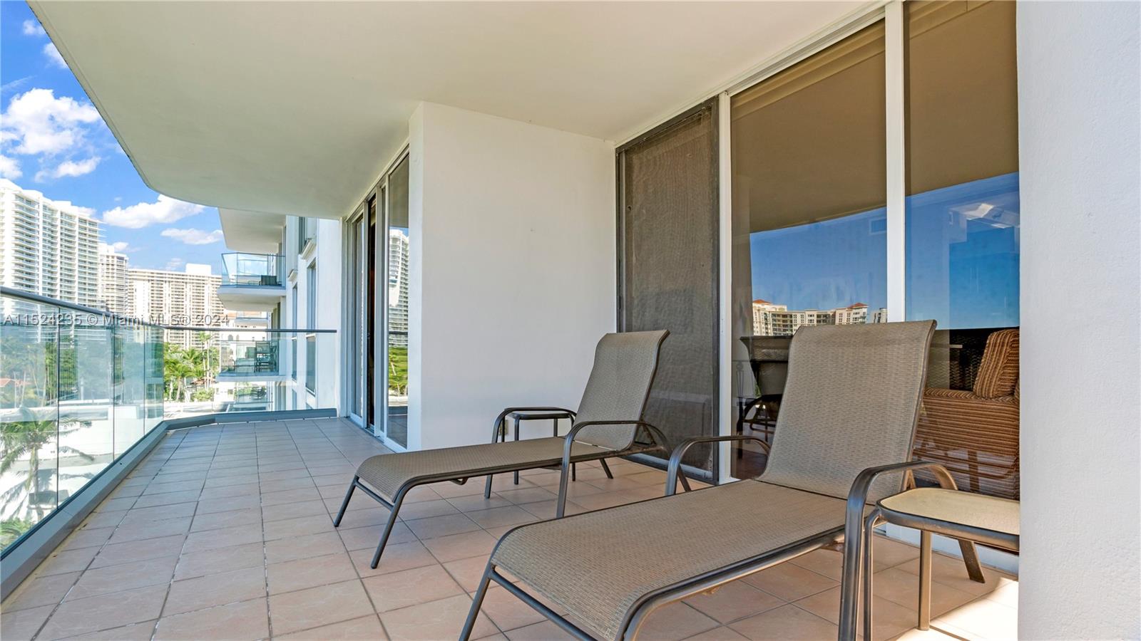 19707 Turnberry Way 7D, Aventura, Florida 33180, 2 Bedrooms Bedrooms, ,2 BathroomsBathrooms,Residential,For Sale,19707 Turnberry Way 7D,A11524235