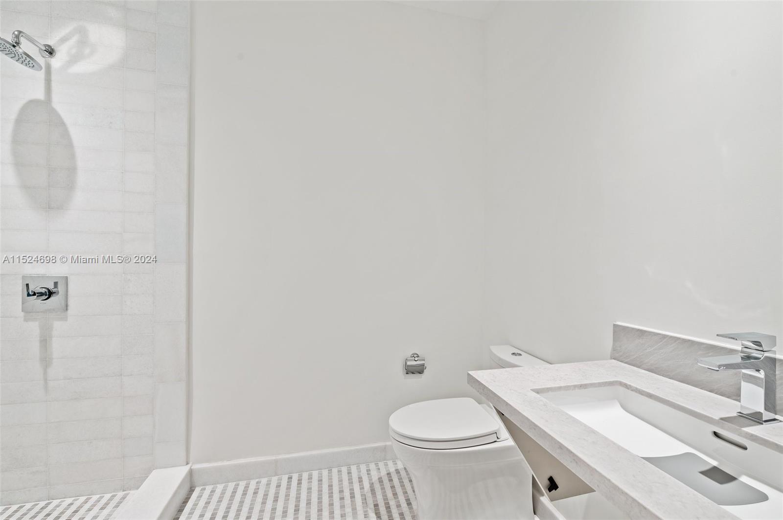 700 NE 26th Terrace 402, Miami, Florida 33137, 6 Bedrooms Bedrooms, ,6 BathroomsBathrooms,Residential,For Sale,700 NE 26th Terrace 402,A11524698