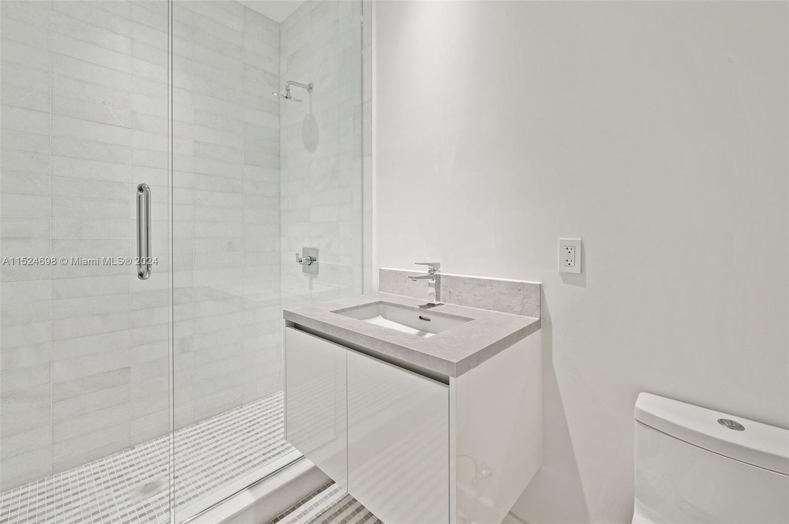 700 NE 26th Terrace 402, Miami, Florida 33137, 6 Bedrooms Bedrooms, ,6 BathroomsBathrooms,Residential,For Sale,700 NE 26th Terrace 402,A11524698