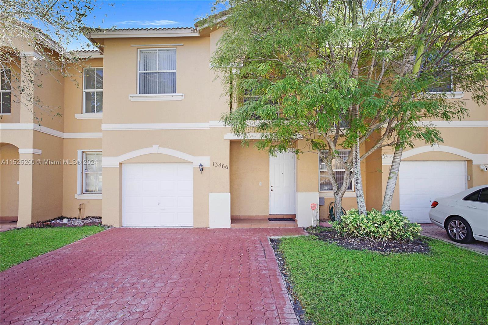 13466 8th St, Pembroke Pines, FL, 33028 United States, 3 Bedrooms Bedrooms, ,2 BathroomsBathrooms,Residential,For Sale,8th St,A11525260