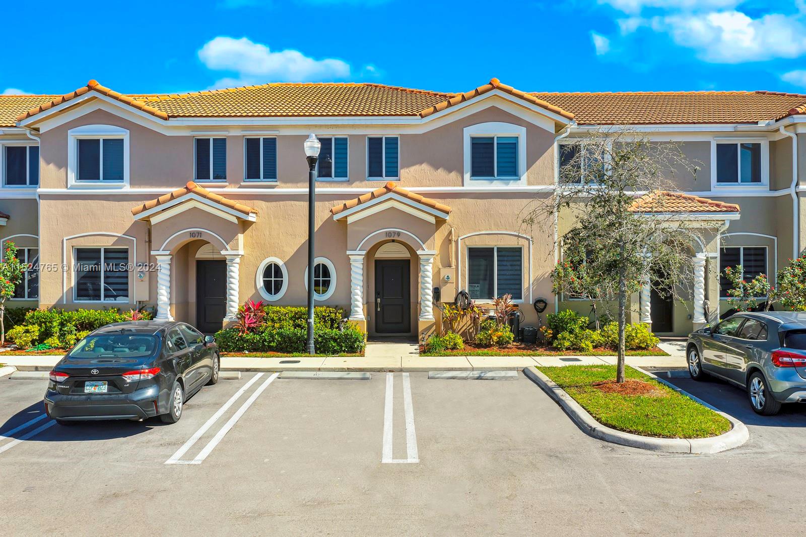 1079 SE 23rd Ter 1079, Homestead, Florida 33035, 4 Bedrooms Bedrooms, ,3 BathroomsBathrooms,Residential,For Sale,1079 SE 23rd Ter 1079,A11524765