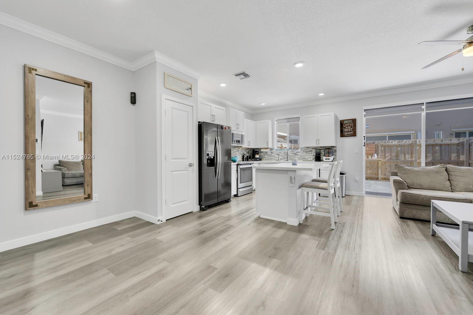 1079 SE 23rd Ter 1079, Homestead, Florida 33035, 4 Bedrooms Bedrooms, ,3 BathroomsBathrooms,Residential,For Sale,1079 SE 23rd Ter 1079,A11524765