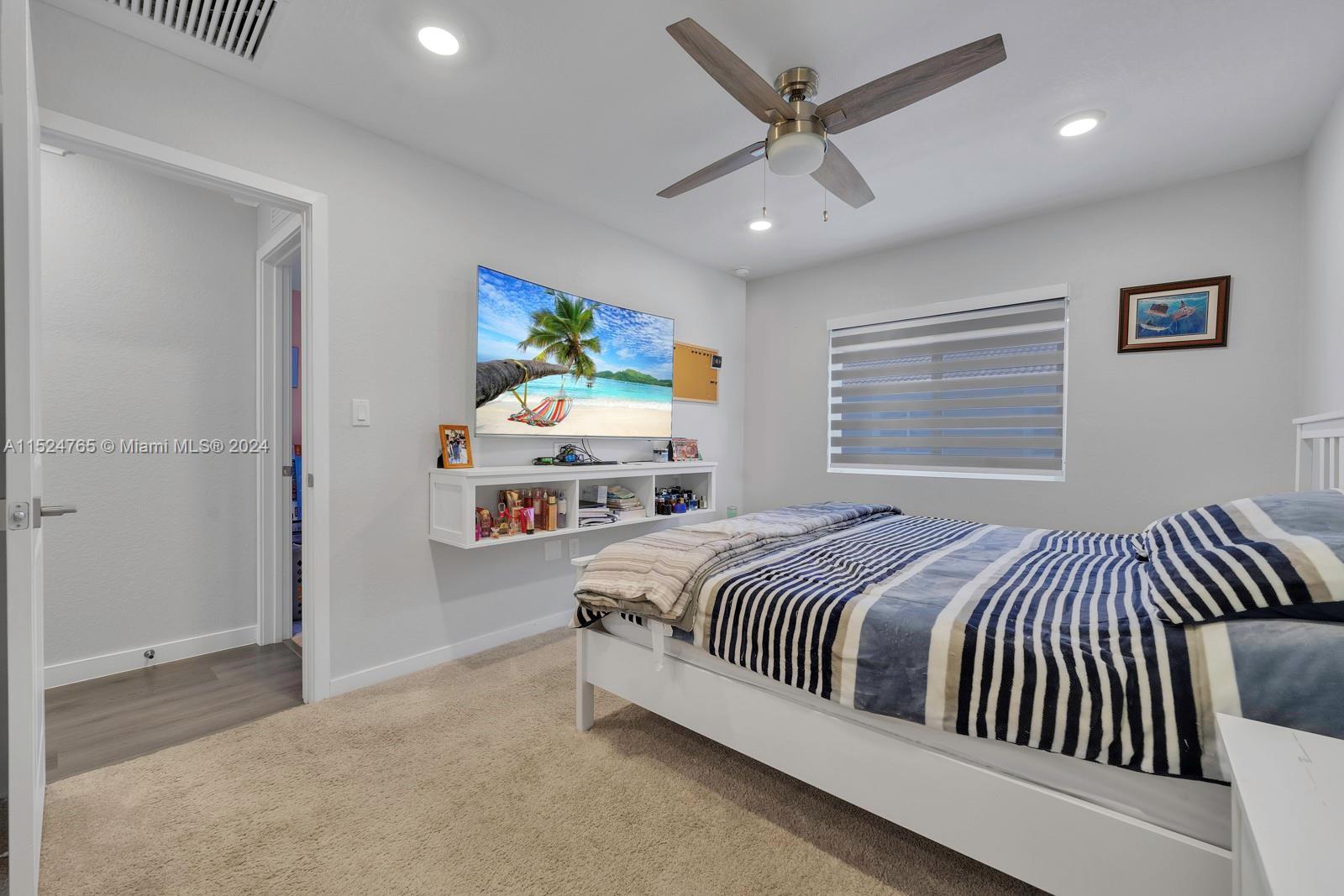 1079 SE 23rd Ter 1079, Homestead, Florida 33035, 4 Bedrooms Bedrooms, ,3 BathroomsBathrooms,Residential,For Sale,1079 SE 23rd Ter 1079,A11524765