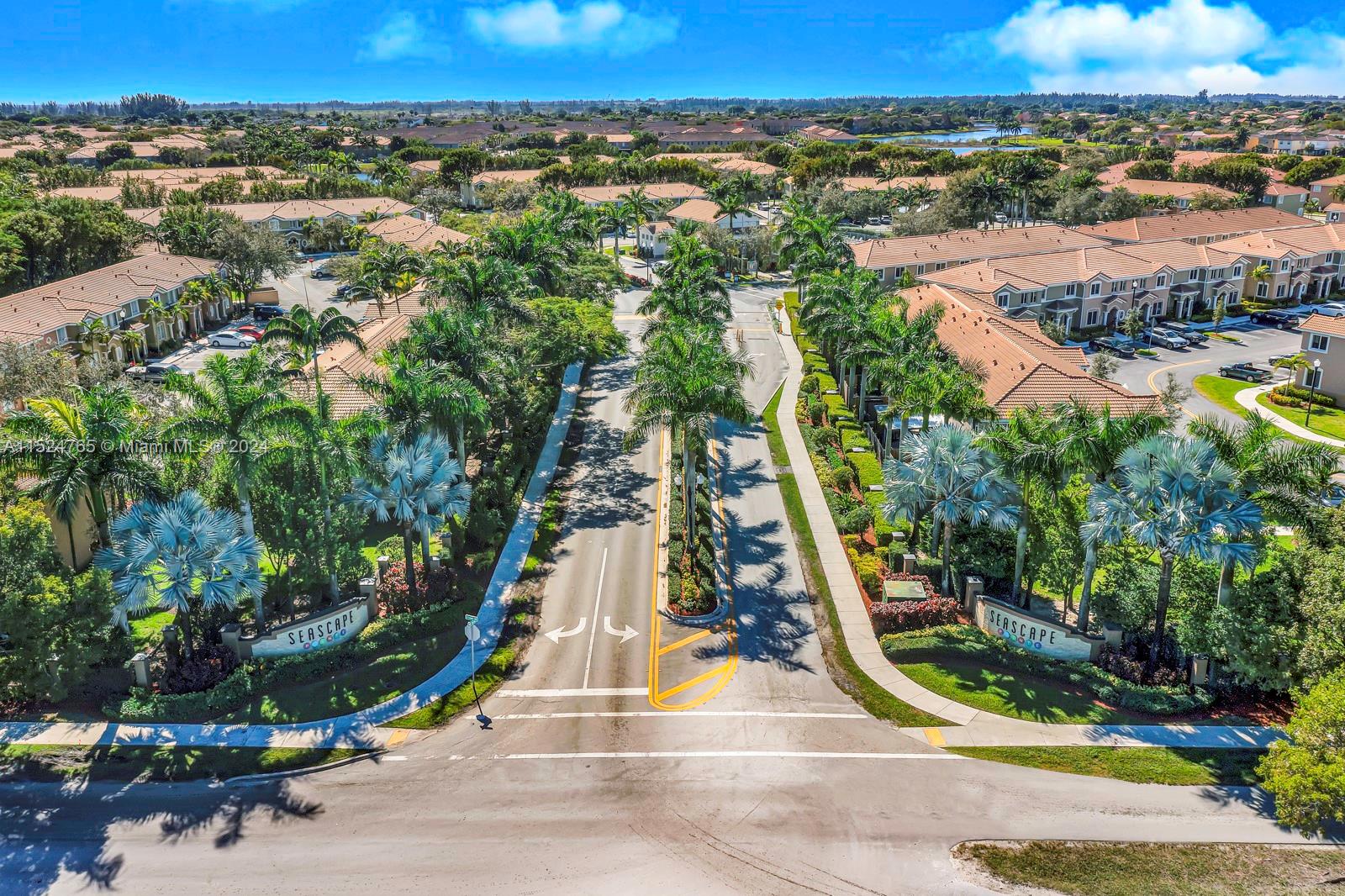 1079 SE 23rd Ter 1079, Homestead, Florida 33035, 4 Bedrooms Bedrooms, ,3 BathroomsBathrooms,Residential,For Sale,1079 SE 23rd Ter 1079,A11524765