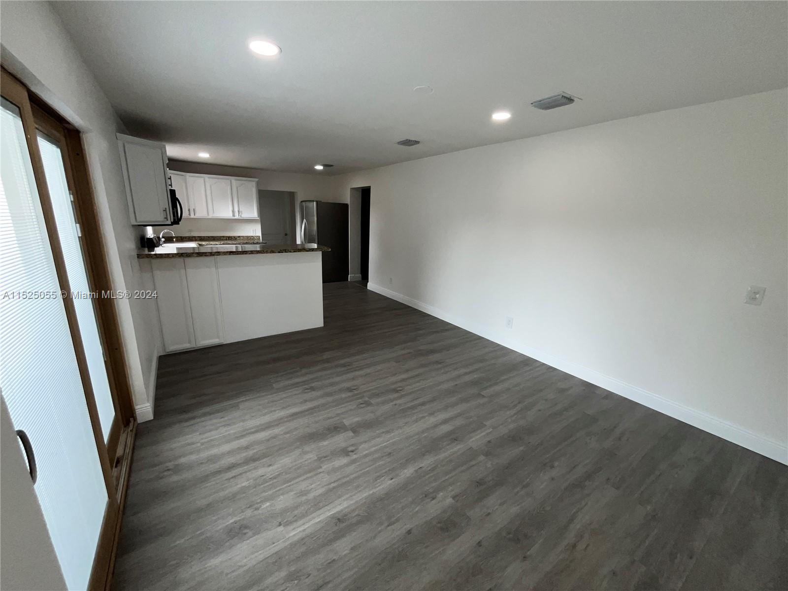 3430 N 72nd Ave, Hollywood, Florida 33024, 4 Bedrooms Bedrooms, ,2 BathroomsBathrooms,Residential,For Sale,3430 N 72nd Ave,A11525055