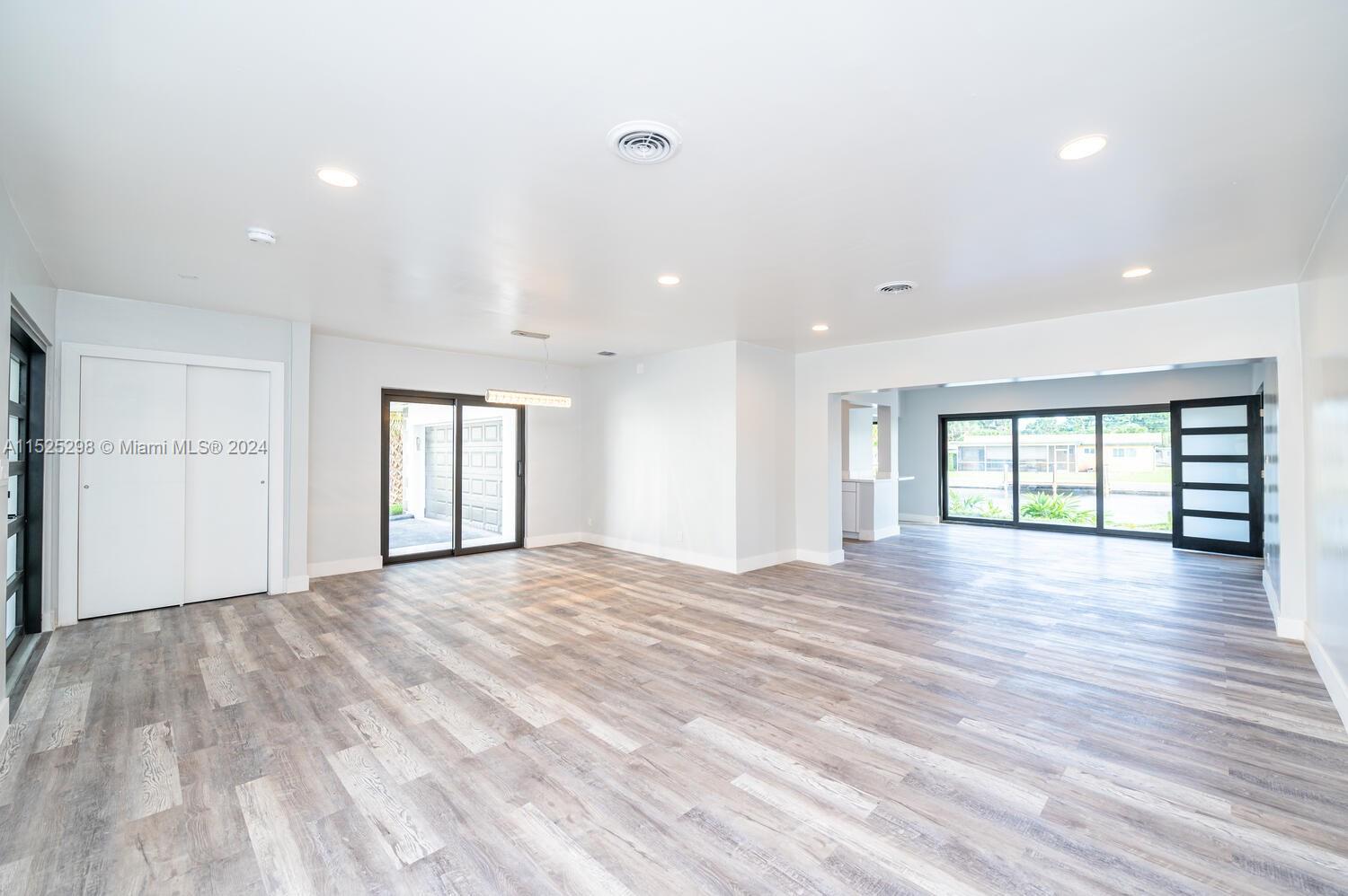 2856 NW 10th Ave, Wilton Manors, Florida 33311, 3 Bedrooms Bedrooms, ,2 BathroomsBathrooms,Residential,For Sale,2856 NW 10th Ave,A11525298