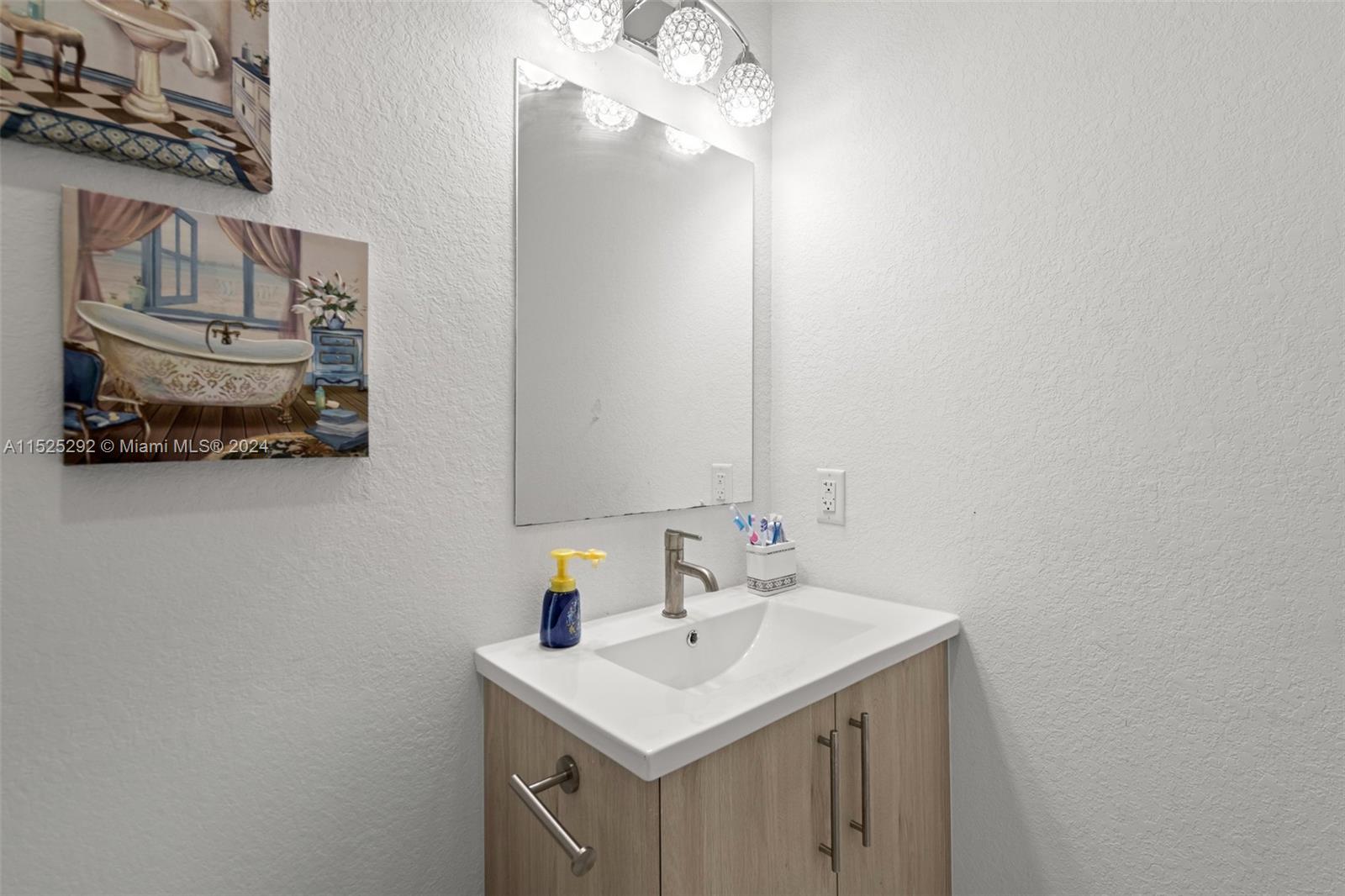 1168 NW 2 Ln, Florida City, Florida 33034, 5 Bedrooms Bedrooms, ,4 BathroomsBathrooms,Residential,For Sale,1168 NW 2 Ln,A11525292