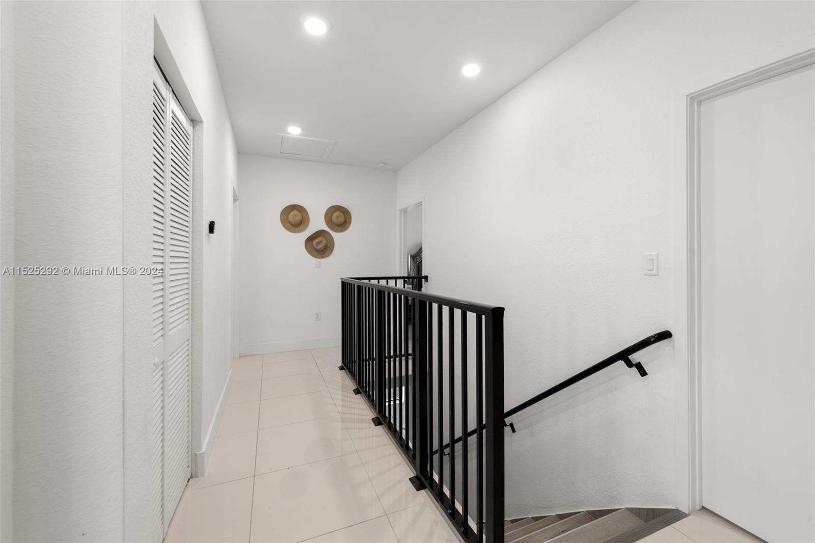 1168 NW 2 Ln, Florida City, Florida 33034, 5 Bedrooms Bedrooms, ,4 BathroomsBathrooms,Residential,For Sale,1168 NW 2 Ln,A11525292