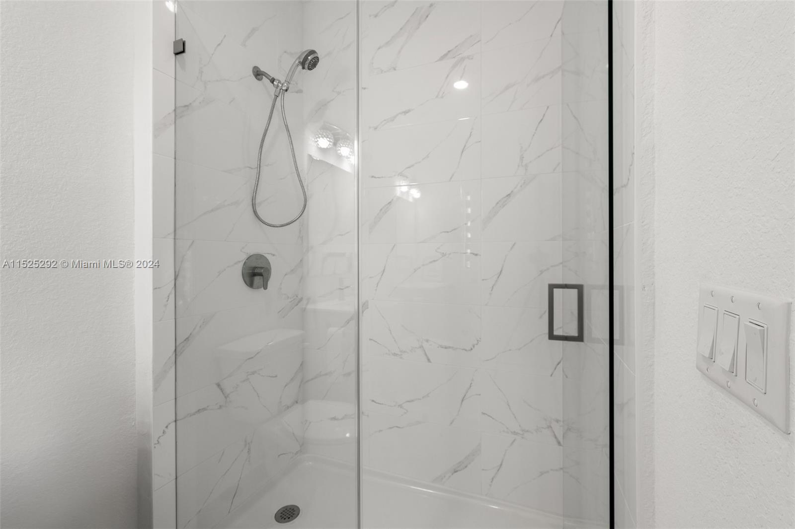 1168 NW 2 Ln, Florida City, Florida 33034, 5 Bedrooms Bedrooms, ,4 BathroomsBathrooms,Residential,For Sale,1168 NW 2 Ln,A11525292