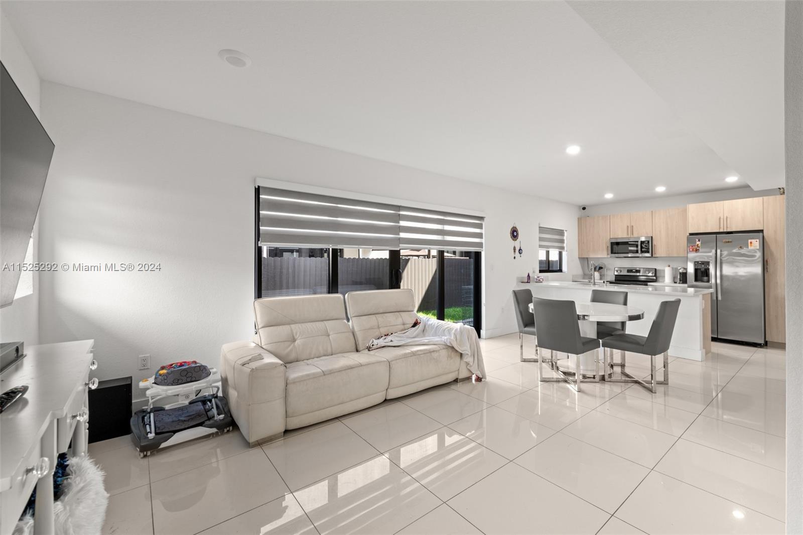 1168 NW 2 Ln, Florida City, Florida 33034, 5 Bedrooms Bedrooms, ,4 BathroomsBathrooms,Residential,For Sale,1168 NW 2 Ln,A11525292