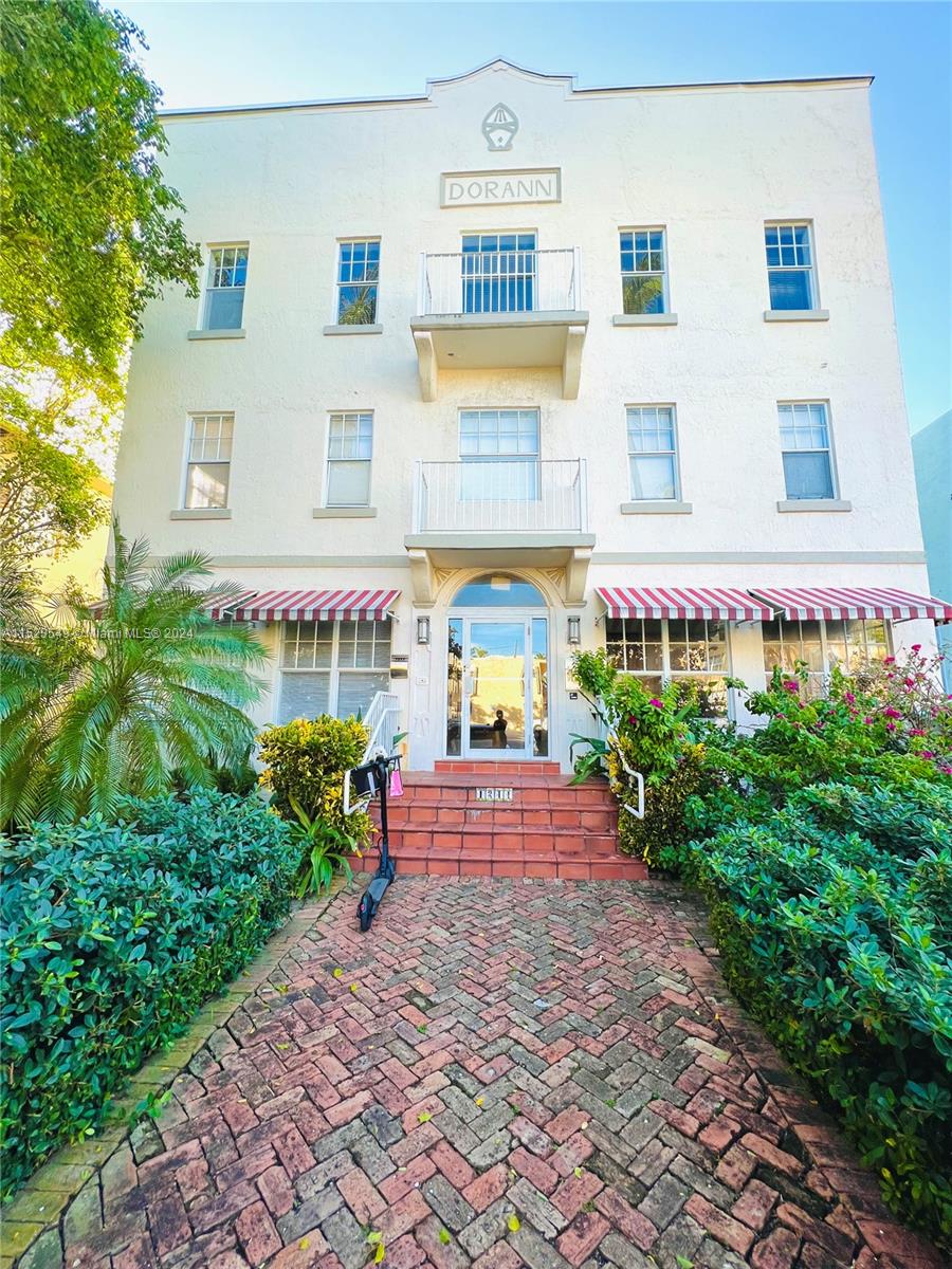 1244 Pennsylvania Ave 106, Miami Beach, Florida 33139, 1 Bedroom Bedrooms, ,1 BathroomBathrooms,Residentiallease,For Rent,1244 Pennsylvania Ave 106,A11523549