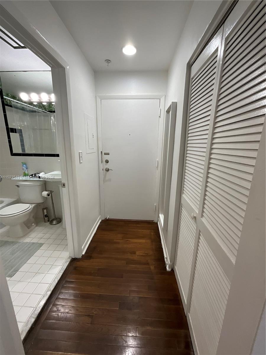 1244 Pennsylvania Ave 106, Miami Beach, Florida 33139, 1 Bedroom Bedrooms, ,1 BathroomBathrooms,Residentiallease,For Rent,1244 Pennsylvania Ave 106,A11523549