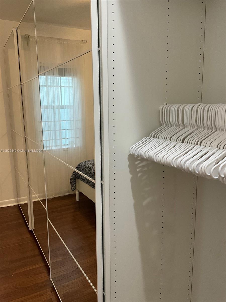 1244 Pennsylvania Ave 106, Miami Beach, Florida 33139, 1 Bedroom Bedrooms, ,1 BathroomBathrooms,Residentiallease,For Rent,1244 Pennsylvania Ave 106,A11523549