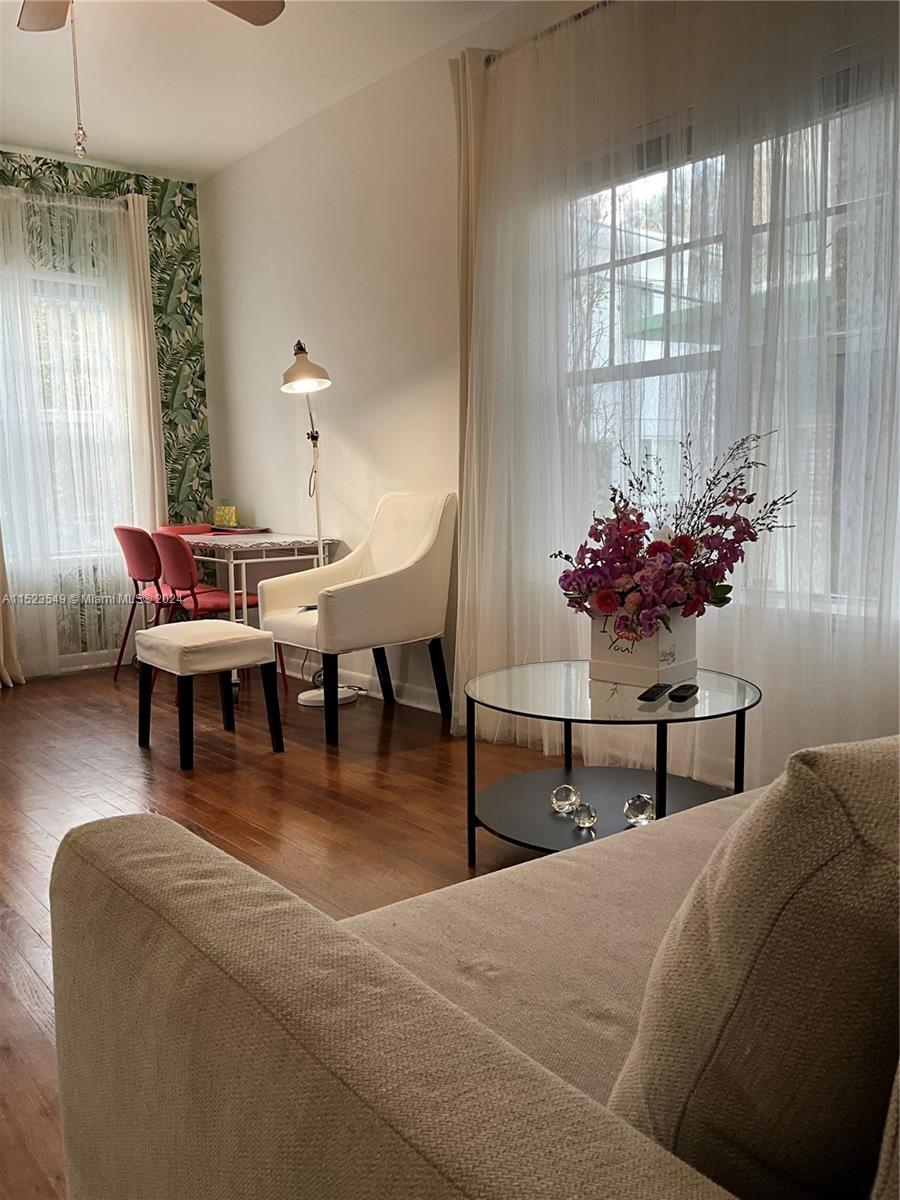 1244 Pennsylvania Ave 106, Miami Beach, Florida 33139, 1 Bedroom Bedrooms, ,1 BathroomBathrooms,Residentiallease,For Rent,1244 Pennsylvania Ave 106,A11523549