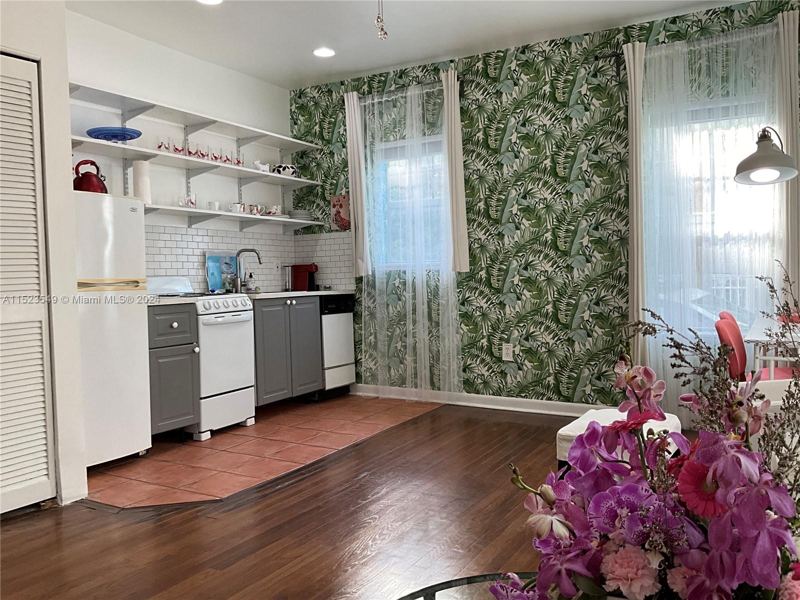 1244 Pennsylvania Ave 106, Miami Beach, Florida 33139, 1 Bedroom Bedrooms, ,1 BathroomBathrooms,Residentiallease,For Rent,1244 Pennsylvania Ave 106,A11523549