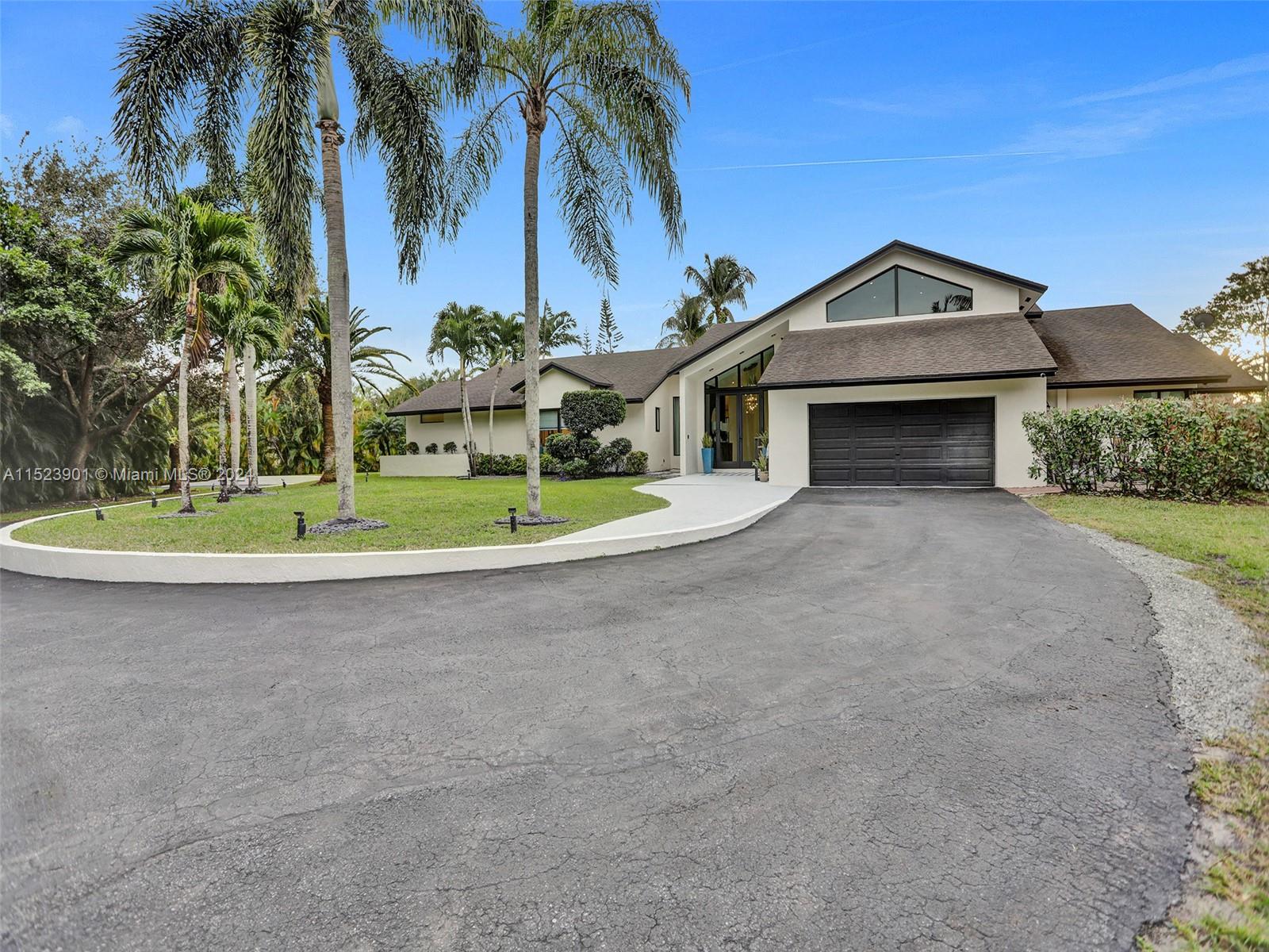 20221 48th Pl, Southwest Ranches, FL, 33332 United States, 4 Bedrooms Bedrooms, ,3 BathroomsBathrooms,Residential,For Sale,48th Pl,A11523901