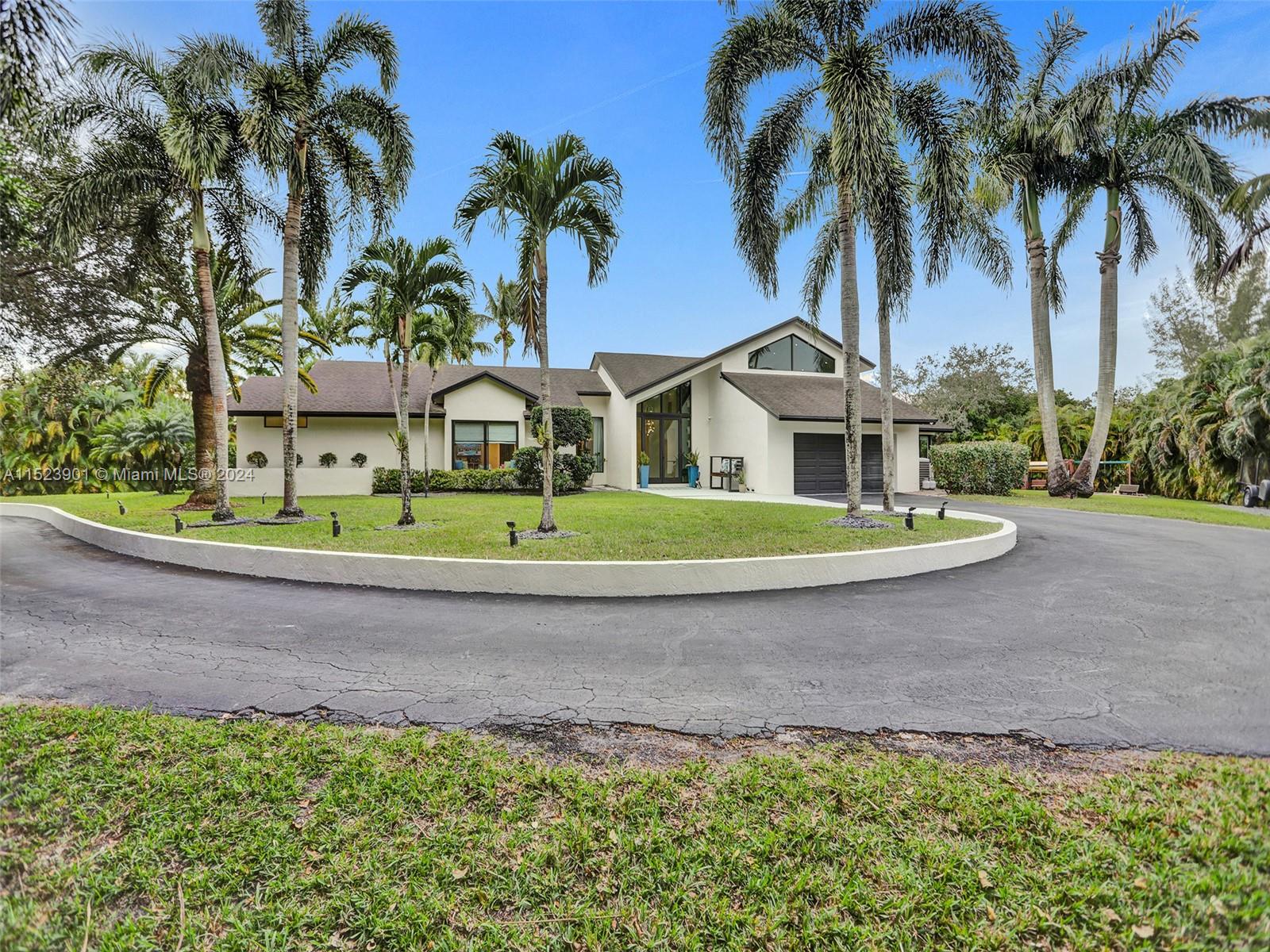 20221 48th Pl, Southwest Ranches, FL, 33332 United States, 4 Bedrooms Bedrooms, ,3 BathroomsBathrooms,Residential,For Sale,48th Pl,A11523901