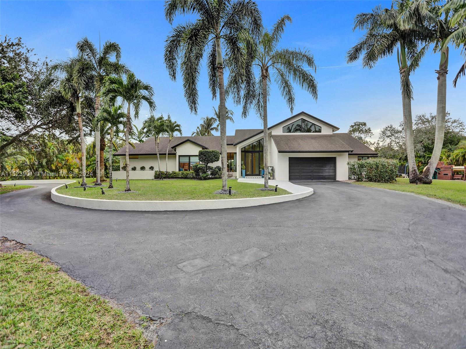 20221 48th Pl, Southwest Ranches, FL, 33332 United States, 4 Bedrooms Bedrooms, ,3 BathroomsBathrooms,Residential,For Sale,48th Pl,A11523901