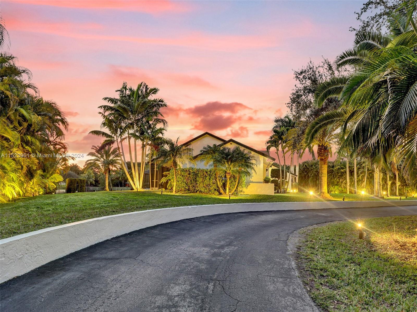 20221 48th Pl, Southwest Ranches, FL, 33332 United States, 4 Bedrooms Bedrooms, ,3 BathroomsBathrooms,Residential,For Sale,48th Pl,A11523901