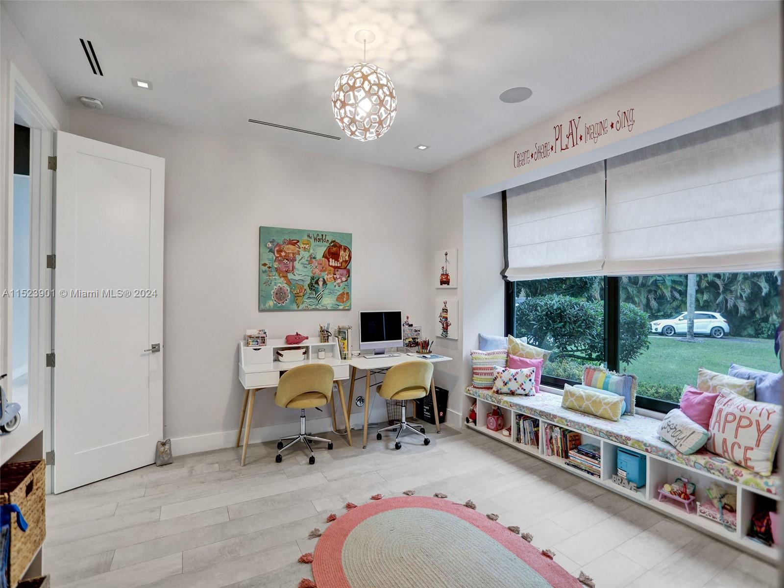 20221 48th Pl, Southwest Ranches, FL, 33332 United States, 4 Bedrooms Bedrooms, ,3 BathroomsBathrooms,Residential,For Sale,48th Pl,A11523901