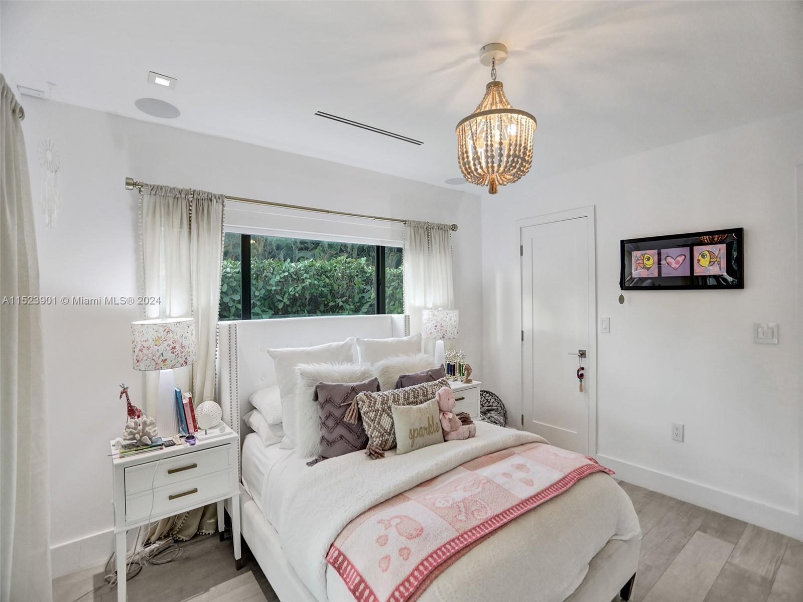 20221 48th Pl, Southwest Ranches, FL, 33332 United States, 4 Bedrooms Bedrooms, ,3 BathroomsBathrooms,Residential,For Sale,48th Pl,A11523901