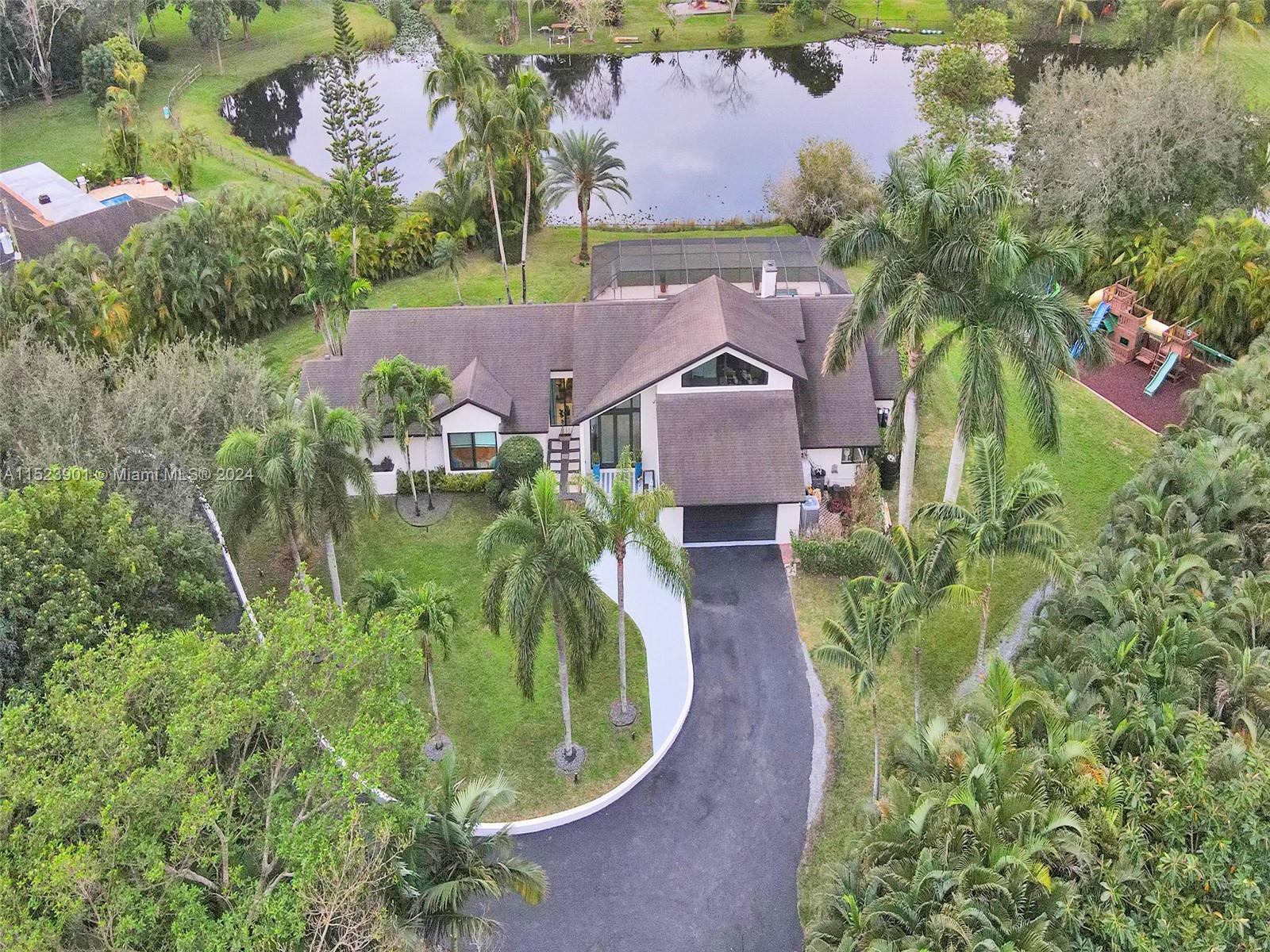 20221 48th Pl, Southwest Ranches, FL, 33332 United States, 4 Bedrooms Bedrooms, ,3 BathroomsBathrooms,Residential,For Sale,48th Pl,A11523901