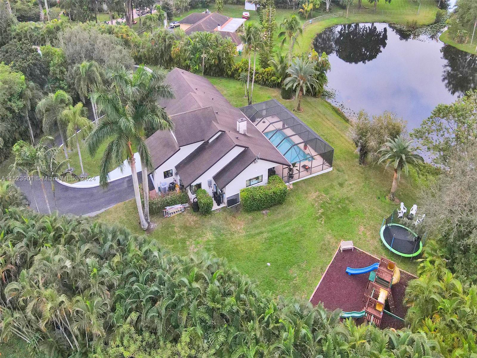 20221 48th Pl, Southwest Ranches, FL, 33332 United States, 4 Bedrooms Bedrooms, ,3 BathroomsBathrooms,Residential,For Sale,48th Pl,A11523901