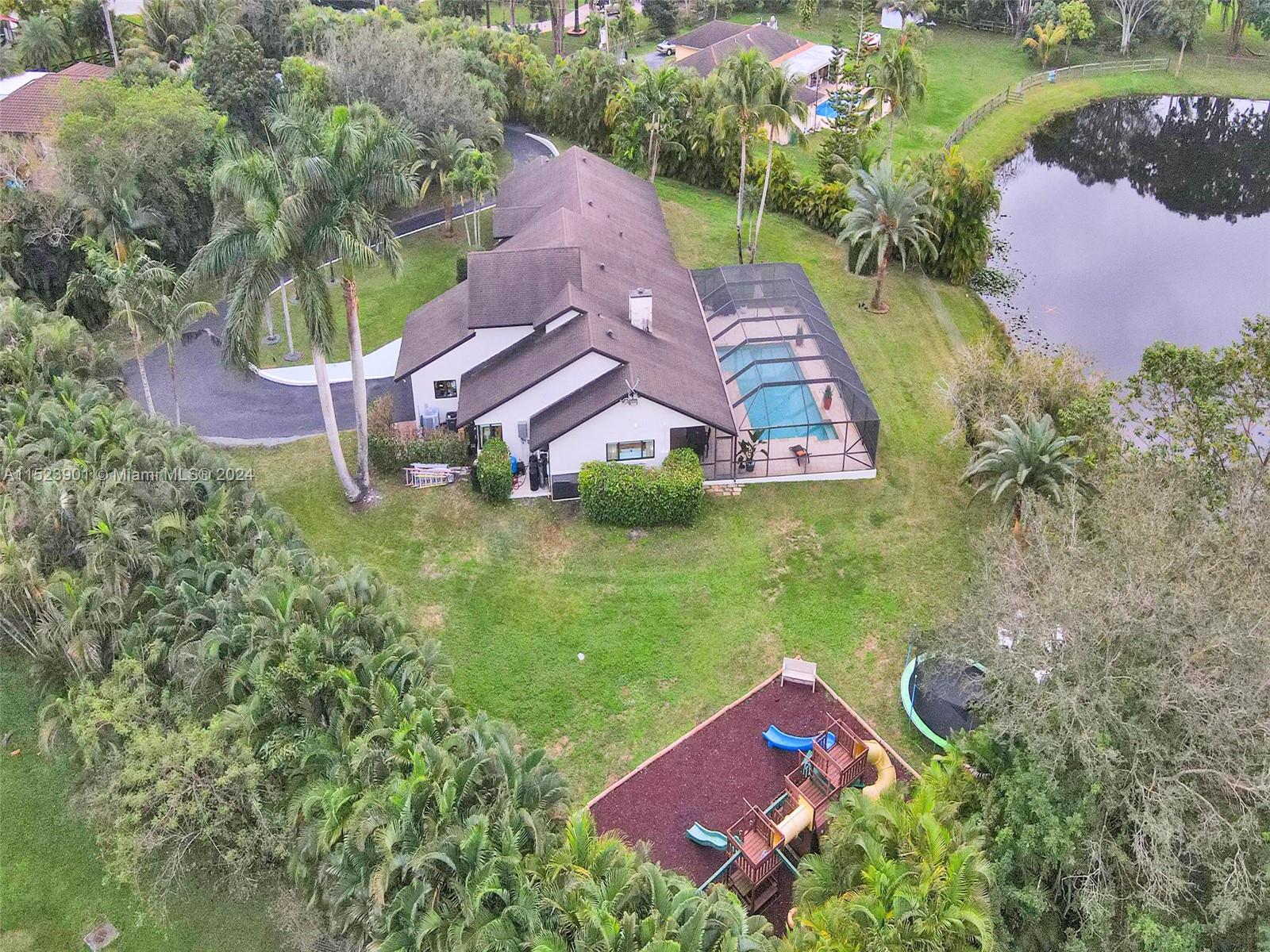 20221 48th Pl, Southwest Ranches, FL, 33332 United States, 4 Bedrooms Bedrooms, ,3 BathroomsBathrooms,Residential,For Sale,48th Pl,A11523901