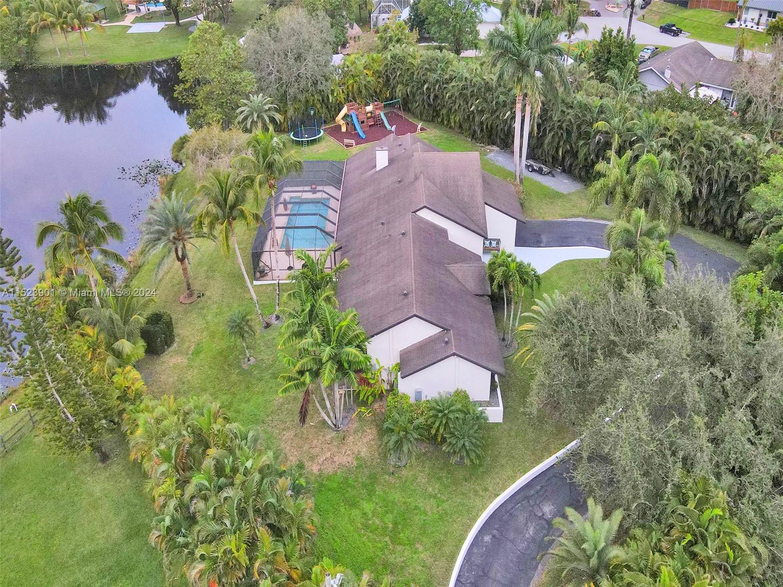 20221 48th Pl, Southwest Ranches, FL, 33332 United States, 4 Bedrooms Bedrooms, ,3 BathroomsBathrooms,Residential,For Sale,48th Pl,A11523901