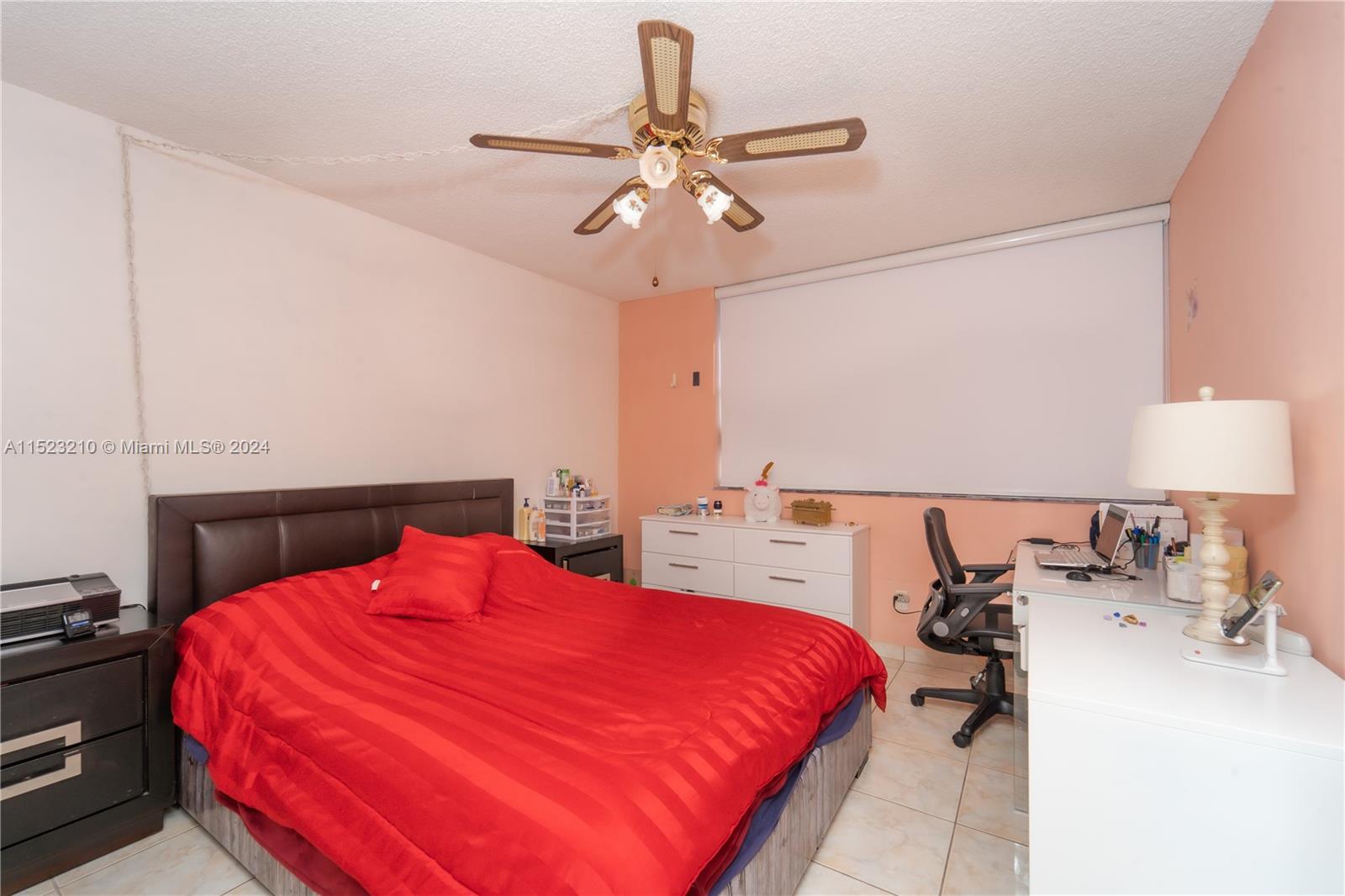 16558 NE 26th Ave 2A, North Miami Beach, Florida 33160, 2 Bedrooms Bedrooms, ,2 BathroomsBathrooms,Residential,For Sale,16558 NE 26th Ave 2A,A11523210