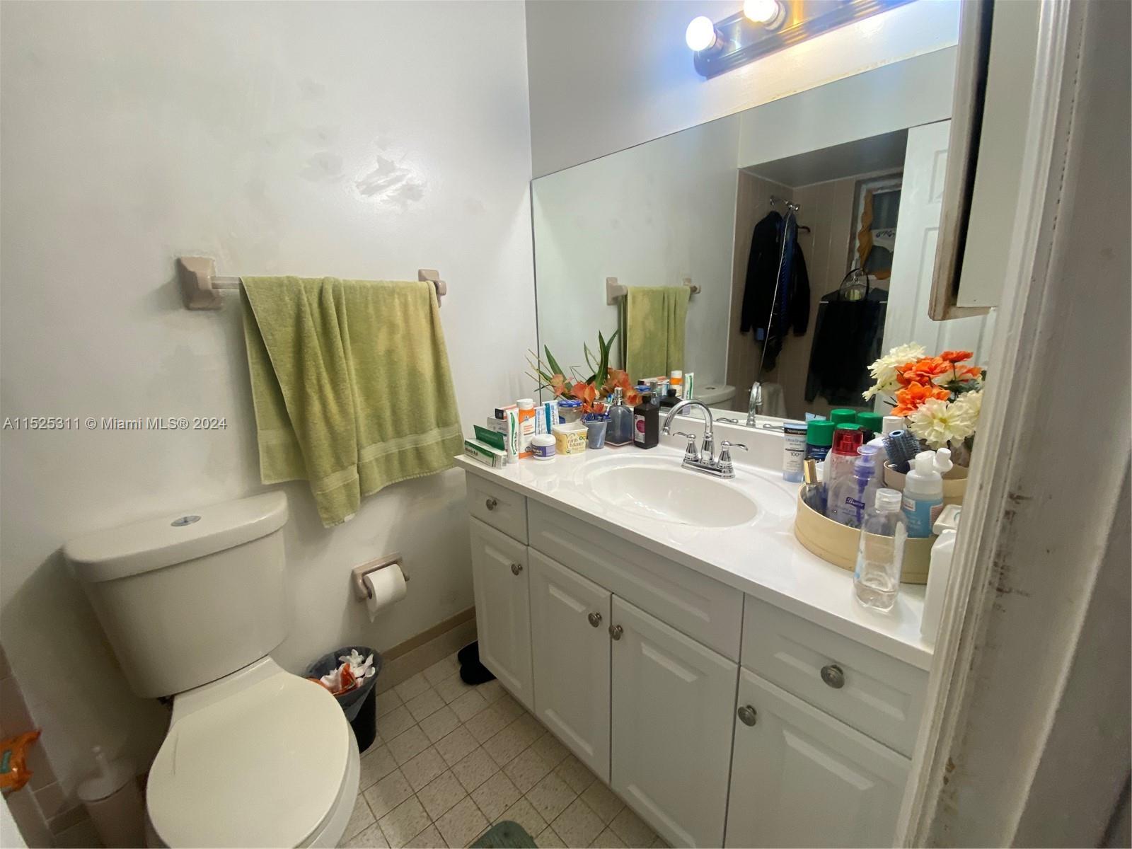 11289 155th Ln, Miami, FL, 33157 United States, 2 Bedrooms Bedrooms, ,2 BathroomsBathrooms,Residential,For Sale,155th Ln,A11525311