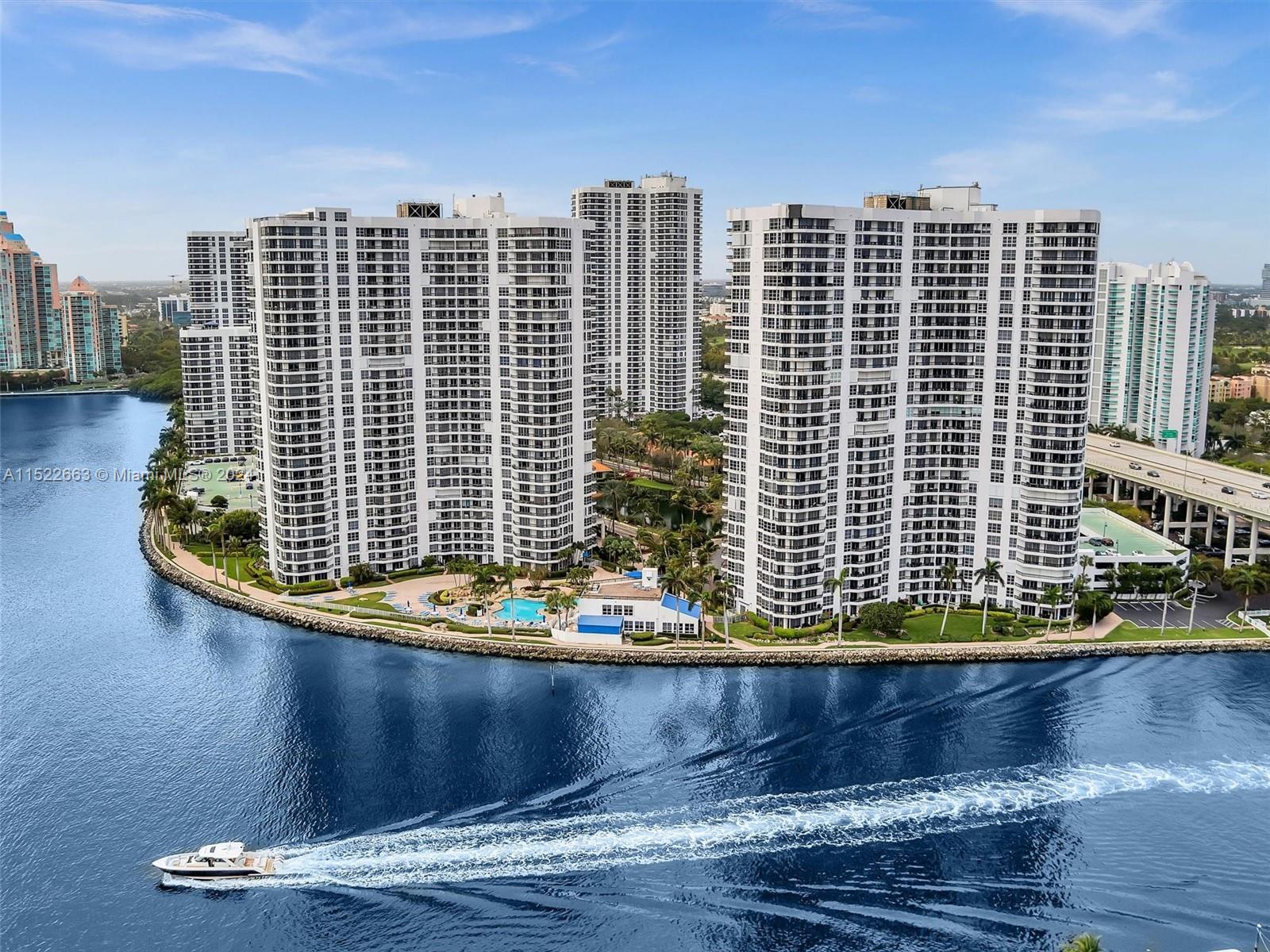 19195 NE 36th Ct 1706, Aventura, Florida 33180, 3 Bedrooms Bedrooms, ,3 BathroomsBathrooms,Residentiallease,For Rent,19195 NE 36th Ct 1706,A11522663