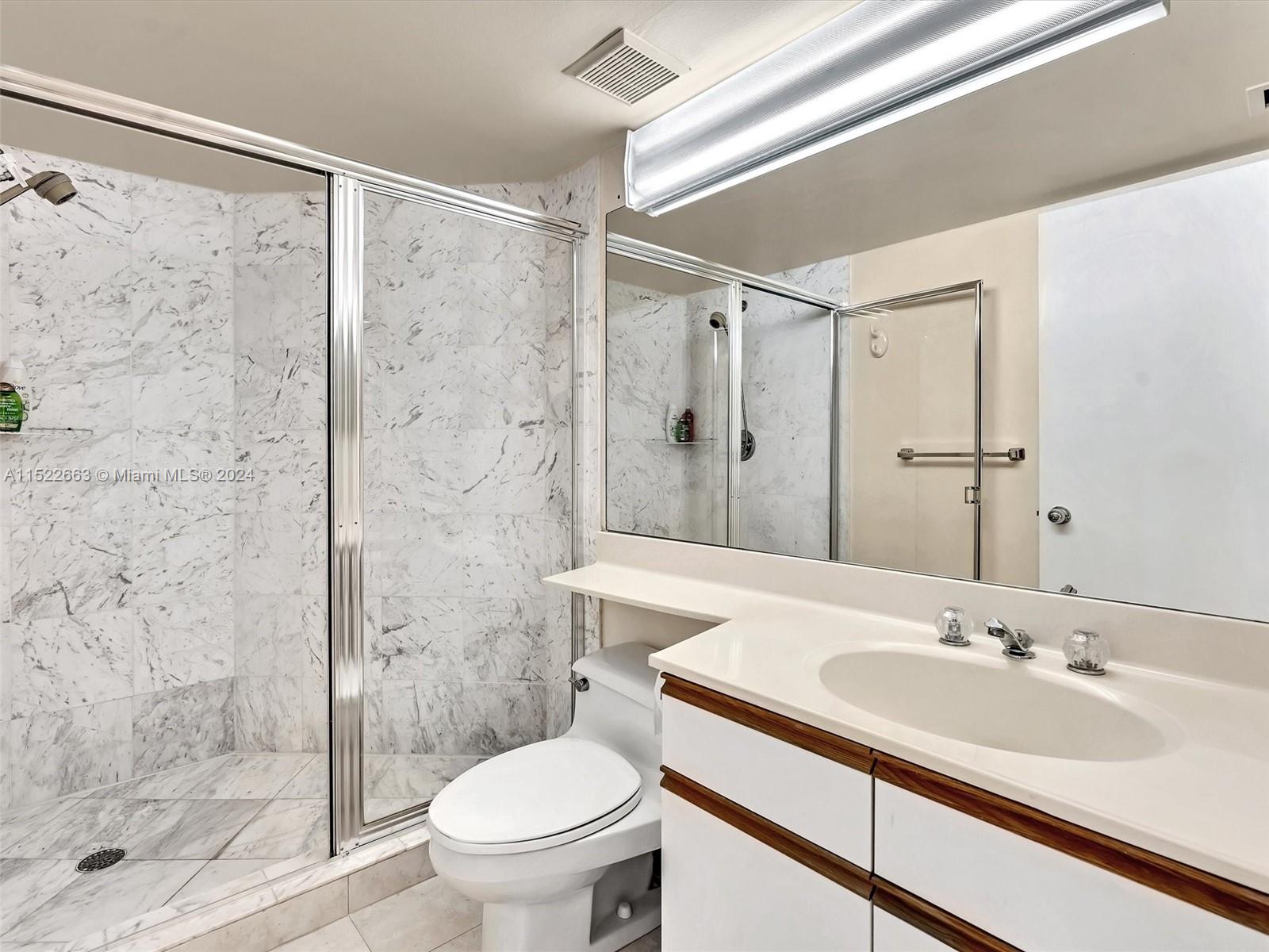 19195 NE 36th Ct 1706, Aventura, Florida 33180, 3 Bedrooms Bedrooms, ,3 BathroomsBathrooms,Residentiallease,For Rent,19195 NE 36th Ct 1706,A11522663