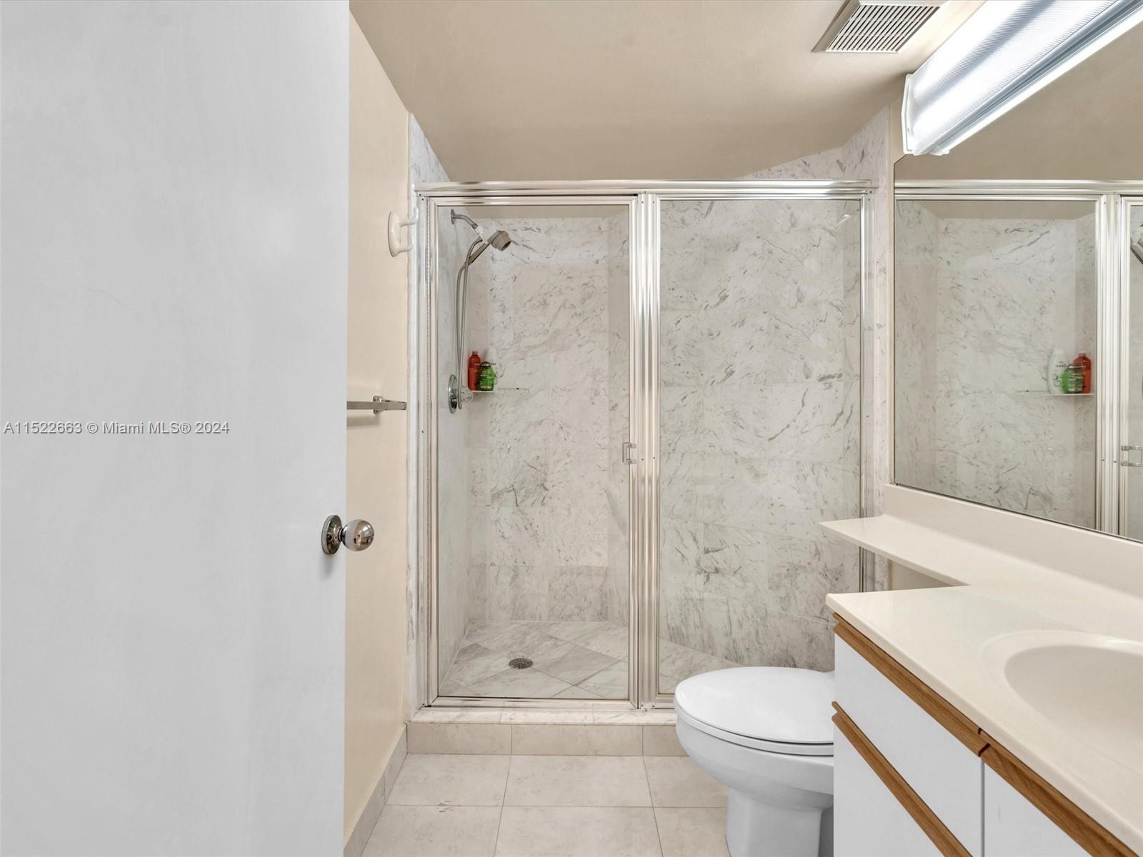 19195 NE 36th Ct 1706, Aventura, Florida 33180, 3 Bedrooms Bedrooms, ,3 BathroomsBathrooms,Residentiallease,For Rent,19195 NE 36th Ct 1706,A11522663