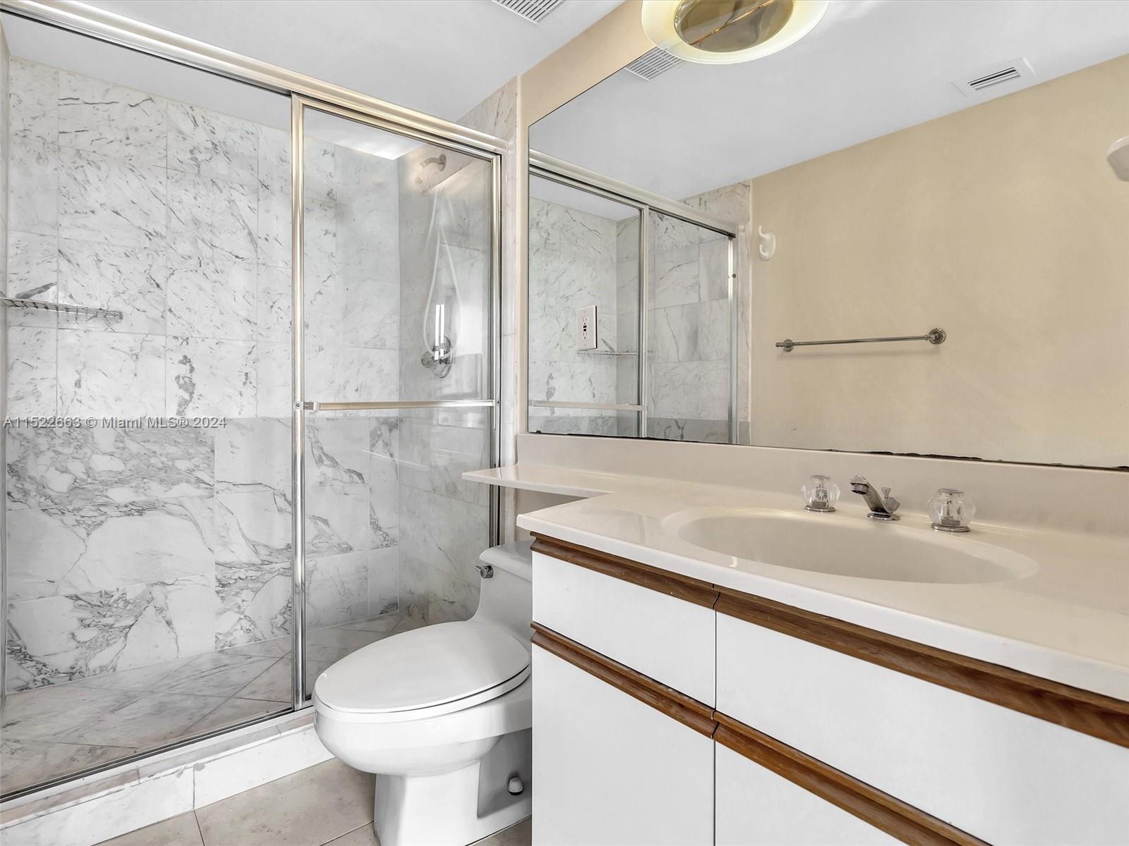 19195 NE 36th Ct 1706, Aventura, Florida 33180, 3 Bedrooms Bedrooms, ,3 BathroomsBathrooms,Residentiallease,For Rent,19195 NE 36th Ct 1706,A11522663