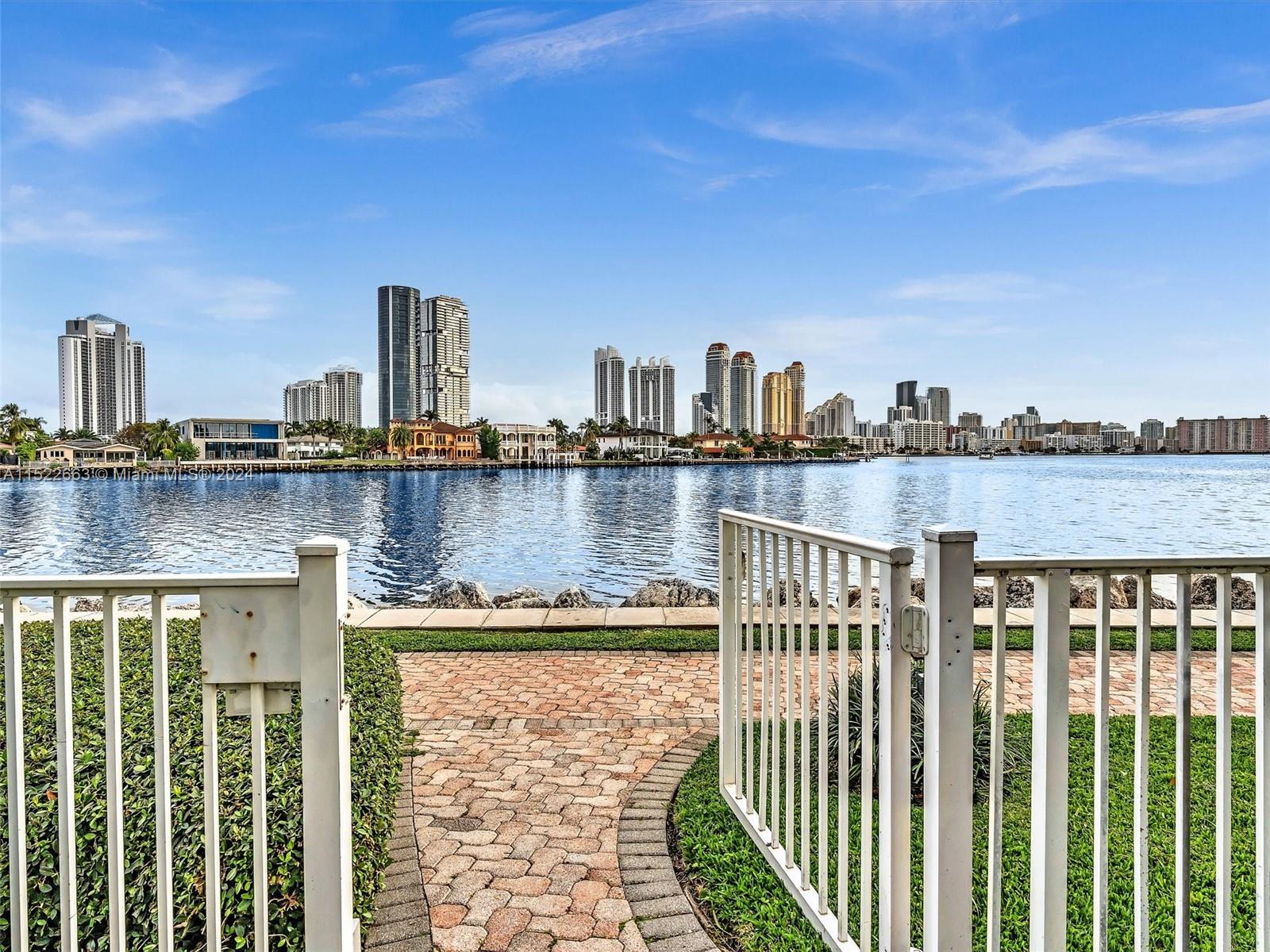 19195 NE 36th Ct 1706, Aventura, Florida 33180, 3 Bedrooms Bedrooms, ,3 BathroomsBathrooms,Residentiallease,For Rent,19195 NE 36th Ct 1706,A11522663