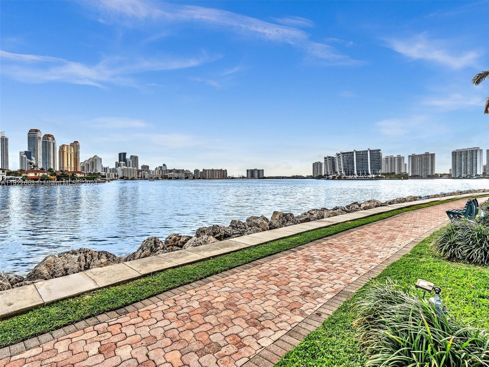 19195 NE 36th Ct 1706, Aventura, Florida 33180, 3 Bedrooms Bedrooms, ,3 BathroomsBathrooms,Residentiallease,For Rent,19195 NE 36th Ct 1706,A11522663