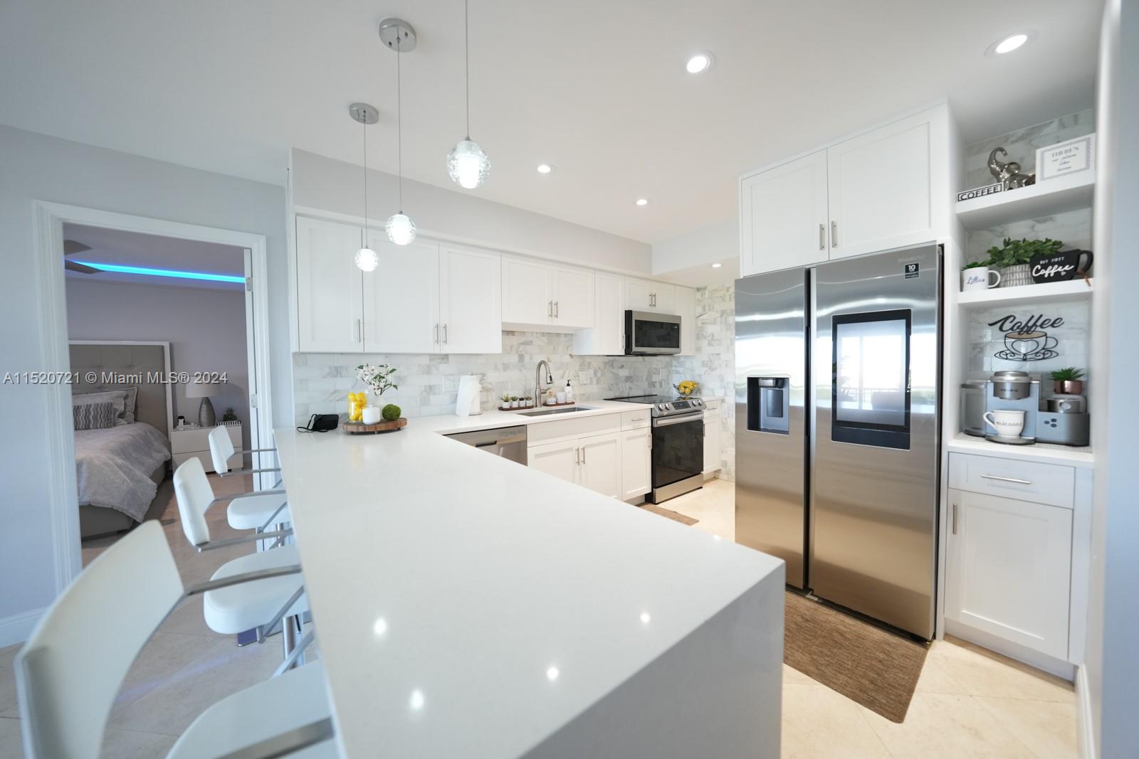 200 Diplomat Pkwy 827, Hallandale Beach, Florida 33009, 1 Bedroom Bedrooms, ,1 BathroomBathrooms,Residential,For Sale,200 Diplomat Pkwy 827,A11520721