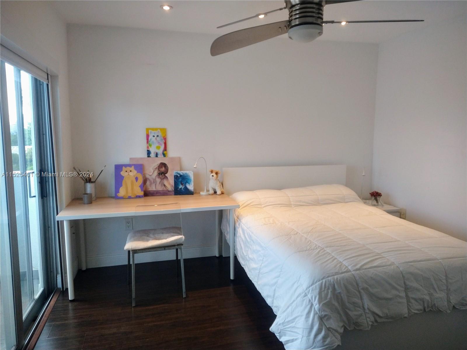 710 Michigan Ave 10, Miami Beach, Florida 33139, 2 Bedrooms Bedrooms, ,1 BathroomBathrooms,Residentiallease,For Rent,710 Michigan Ave 10,A11525401