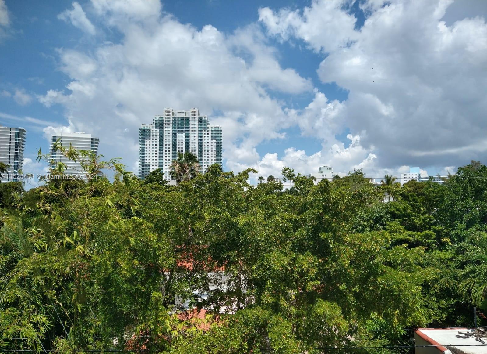 710 Michigan Ave 10, Miami Beach, Florida 33139, 2 Bedrooms Bedrooms, ,1 BathroomBathrooms,Residentiallease,For Rent,710 Michigan Ave 10,A11525401