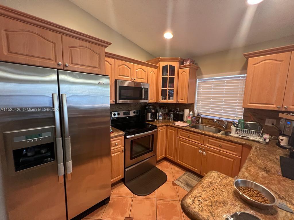 10627 Lago Welleby Dr, Sunrise, Florida 33351, 3 Bedrooms Bedrooms, ,2 BathroomsBathrooms,Residential,For Sale,10627 Lago Welleby Dr,A11525426