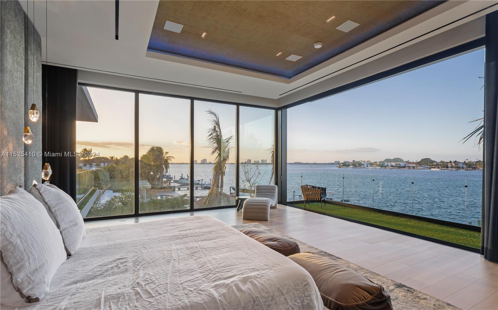 1485 Cleveland Rd, Miami Beach, Florida 33141, 6 Bedrooms Bedrooms, ,6 BathroomsBathrooms,Residential,For Sale,1485 Cleveland Rd,A11525410