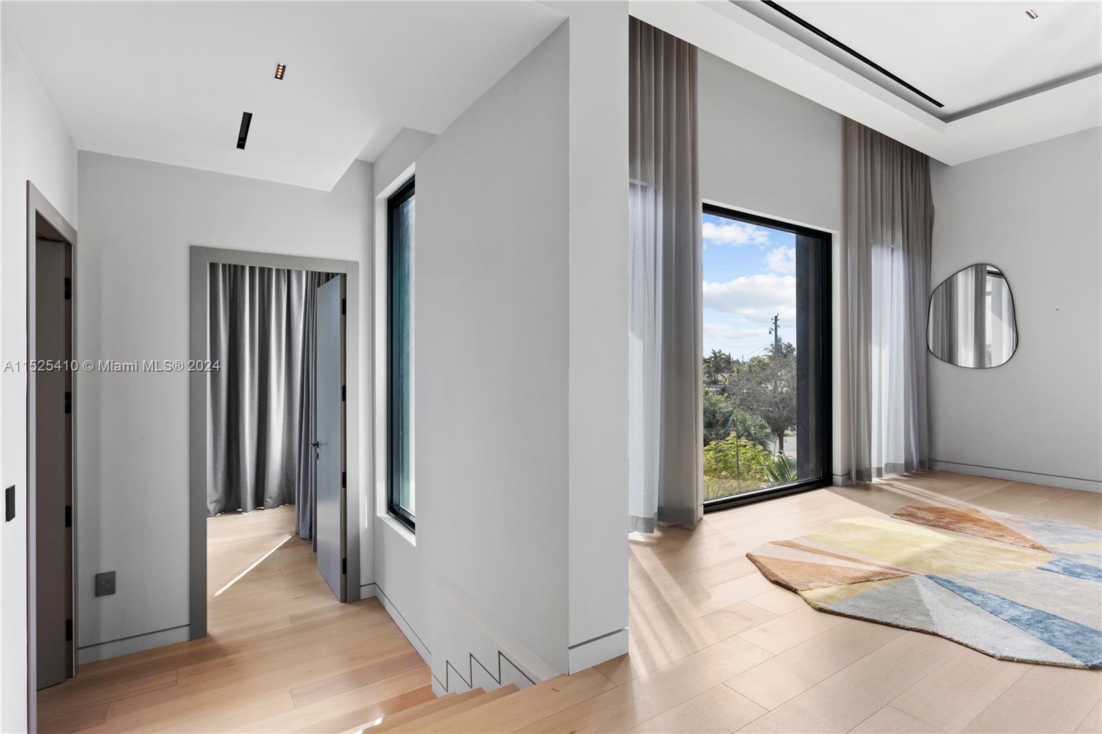 1485 Cleveland Rd, Miami Beach, FL, 33141 United States, 6 Bedrooms Bedrooms, ,6 BathroomsBathrooms,Residential,For Sale,Cleveland Rd,A11525410