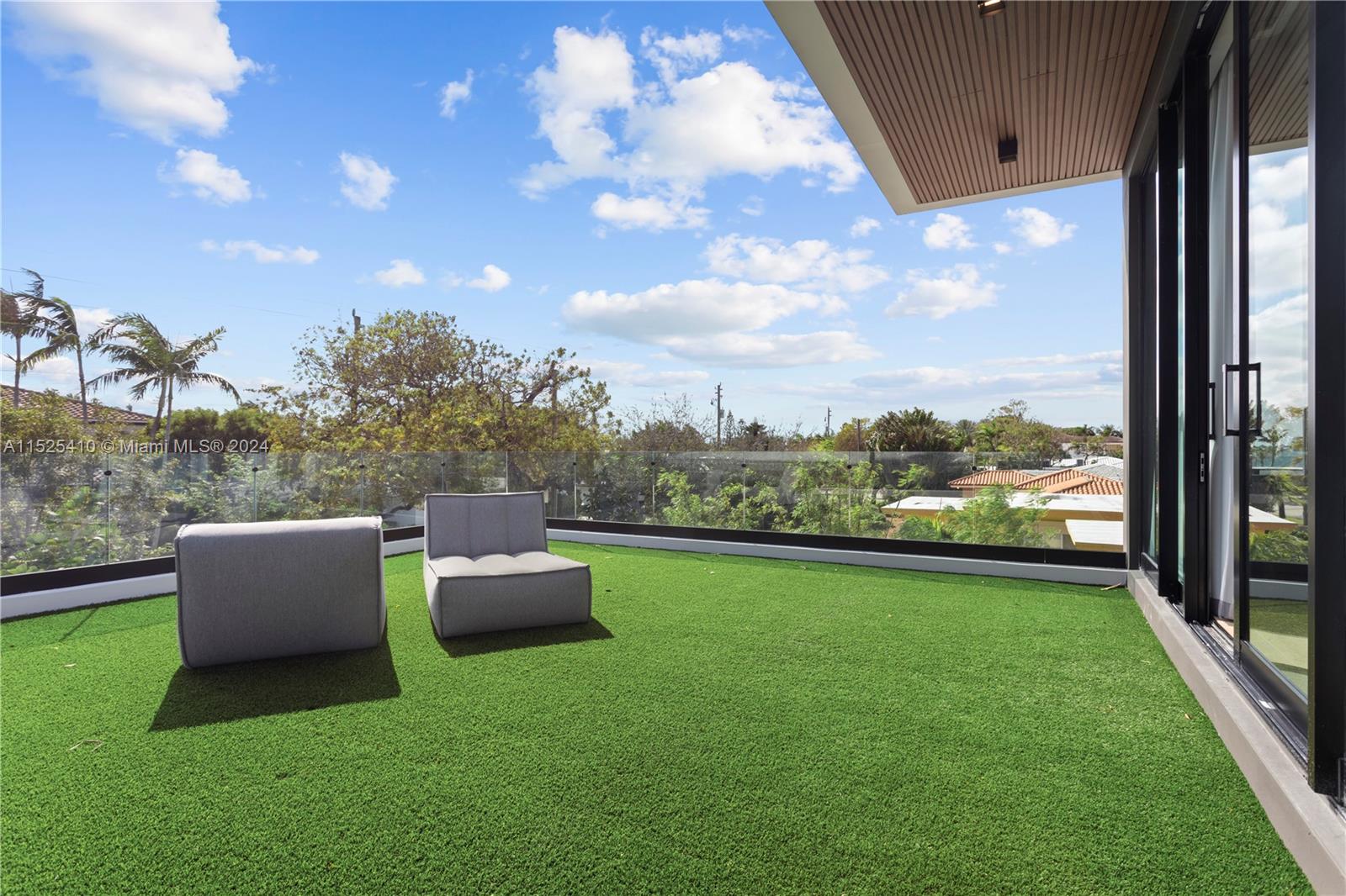 1485 Cleveland Rd, Miami Beach, Florida 33141, 6 Bedrooms Bedrooms, ,6 BathroomsBathrooms,Residential,For Sale,1485 Cleveland Rd,A11525410