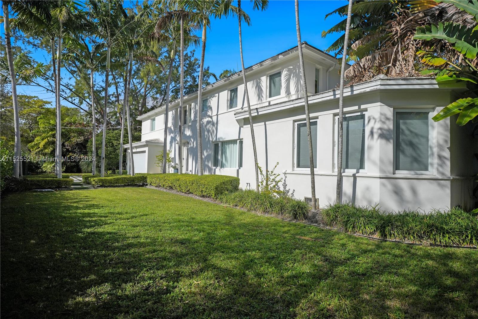 4213 Nautilus Dr, Miami Beach, Florida 33140, 5 Bedrooms Bedrooms, ,5 BathroomsBathrooms,Residential,For Sale,4213 Nautilus Dr,A11525521