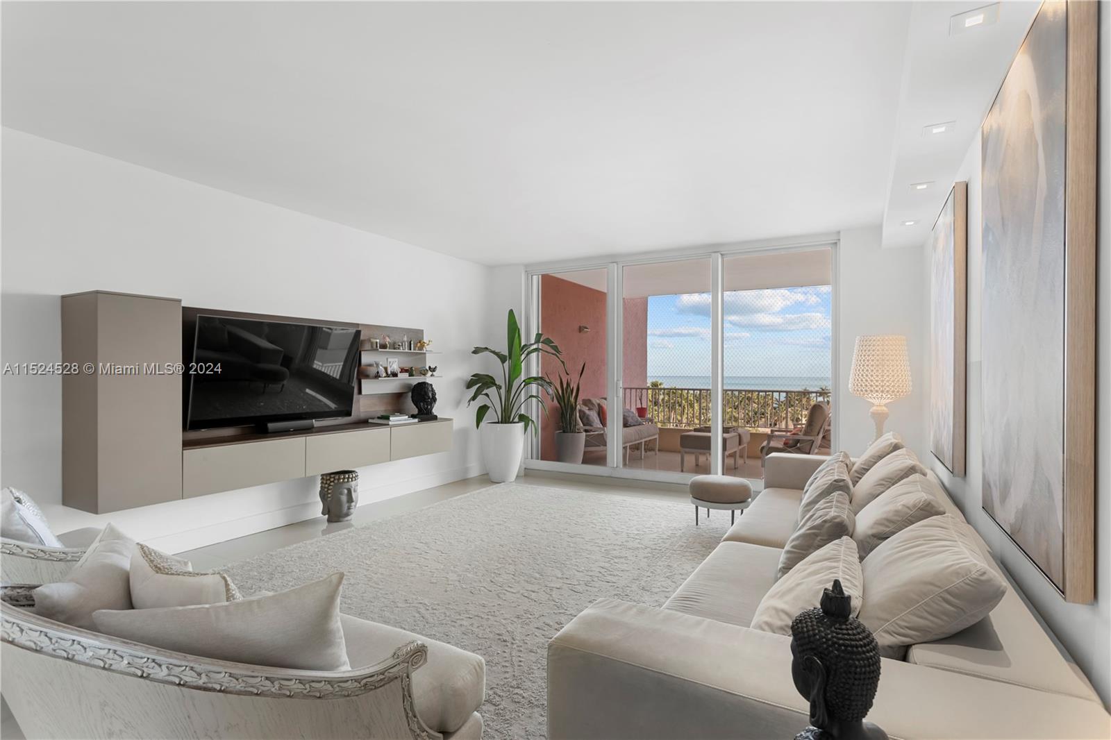 781 Crandon Blvd, Key Biscayne, FL, 33149 United States, 3 Bedrooms Bedrooms, ,3 BathroomsBathrooms,Residential,For Sale,Crandon Blvd,A11524528