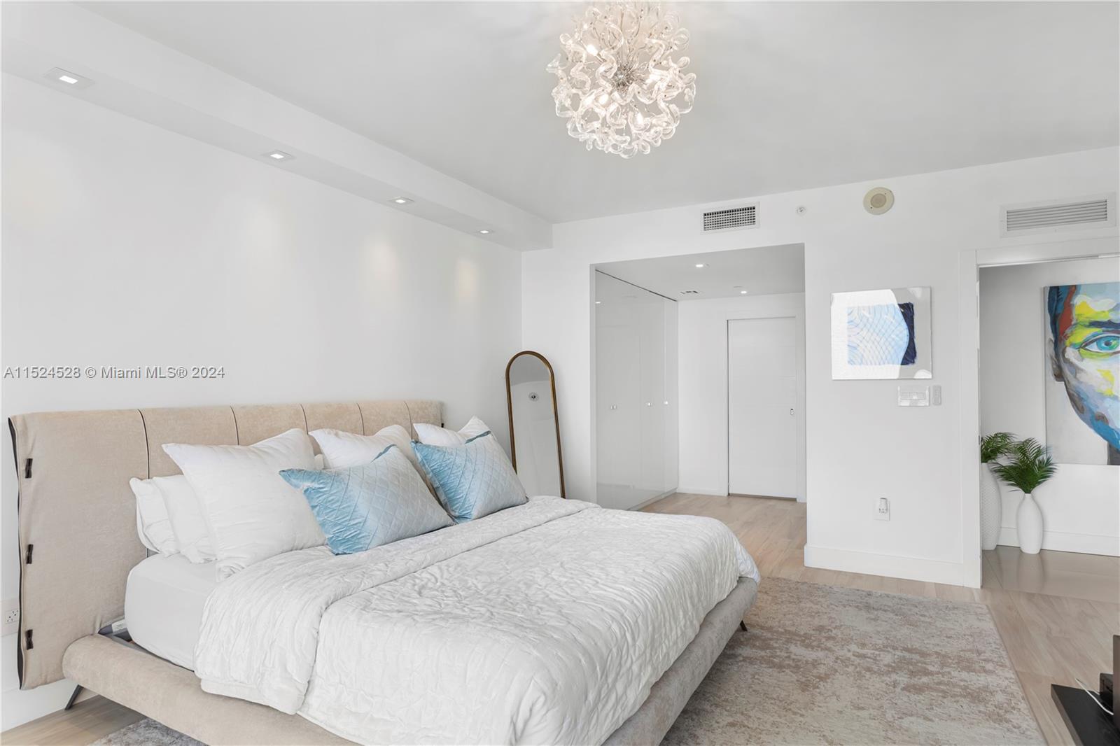 781 Crandon Blvd, Key Biscayne, FL, 33149 United States, 3 Bedrooms Bedrooms, ,3 BathroomsBathrooms,Residential,For Sale,Crandon Blvd,A11524528