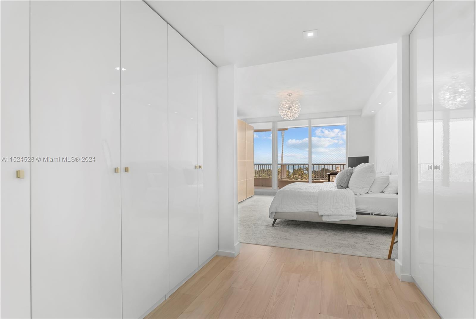 781 Crandon Blvd, Key Biscayne, FL, 33149 United States, 3 Bedrooms Bedrooms, ,3 BathroomsBathrooms,Residential,For Sale,Crandon Blvd,A11524528