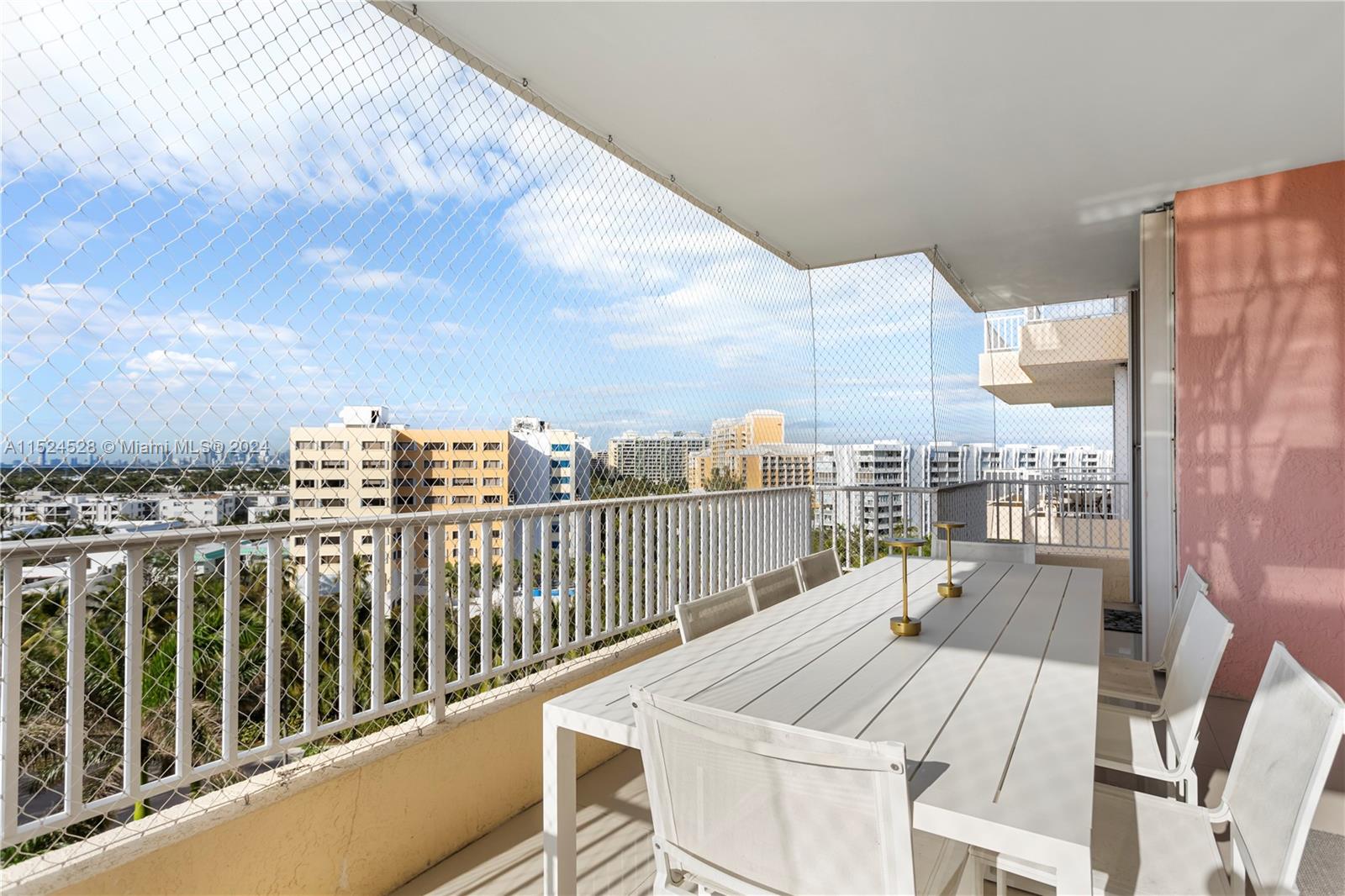 781 Crandon Blvd, Key Biscayne, FL, 33149 United States, 3 Bedrooms Bedrooms, ,3 BathroomsBathrooms,Residential,For Sale,Crandon Blvd,A11524528