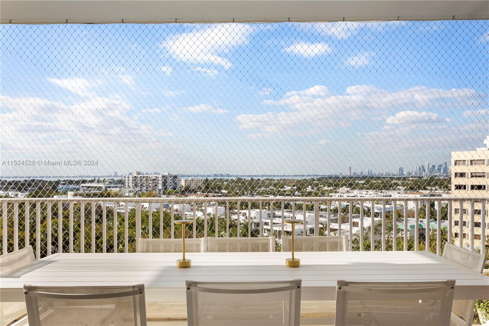 781 Crandon Blvd, Key Biscayne, FL, 33149 United States, 3 Bedrooms Bedrooms, ,3 BathroomsBathrooms,Residential,For Sale,Crandon Blvd,A11524528